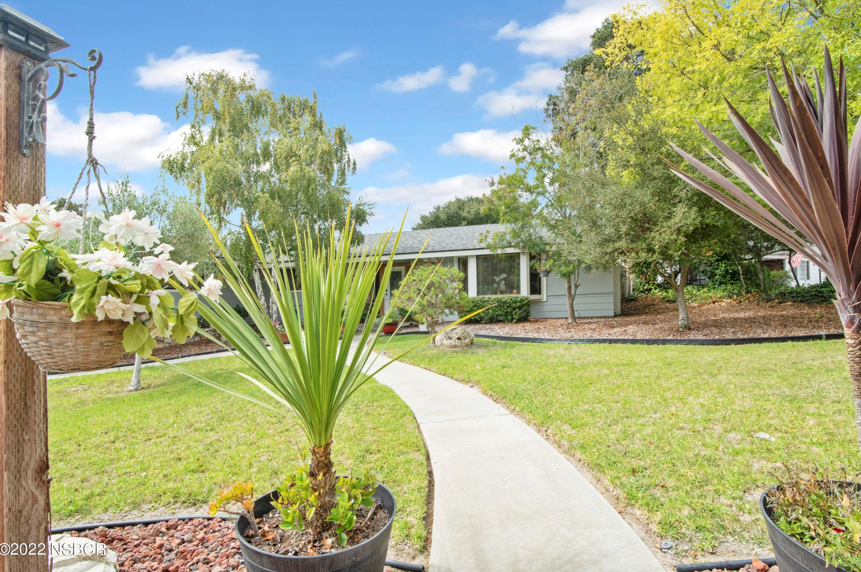 3994 Club House Rd, Lompoc, CA 93436-1330