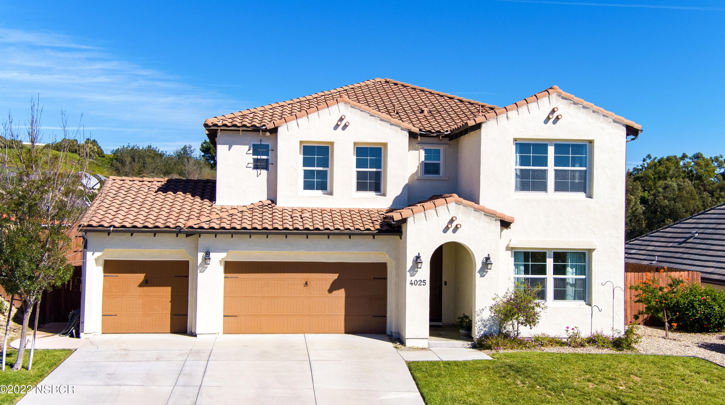 4025 Stardust Rd, Lompoc, CA 93436-1818