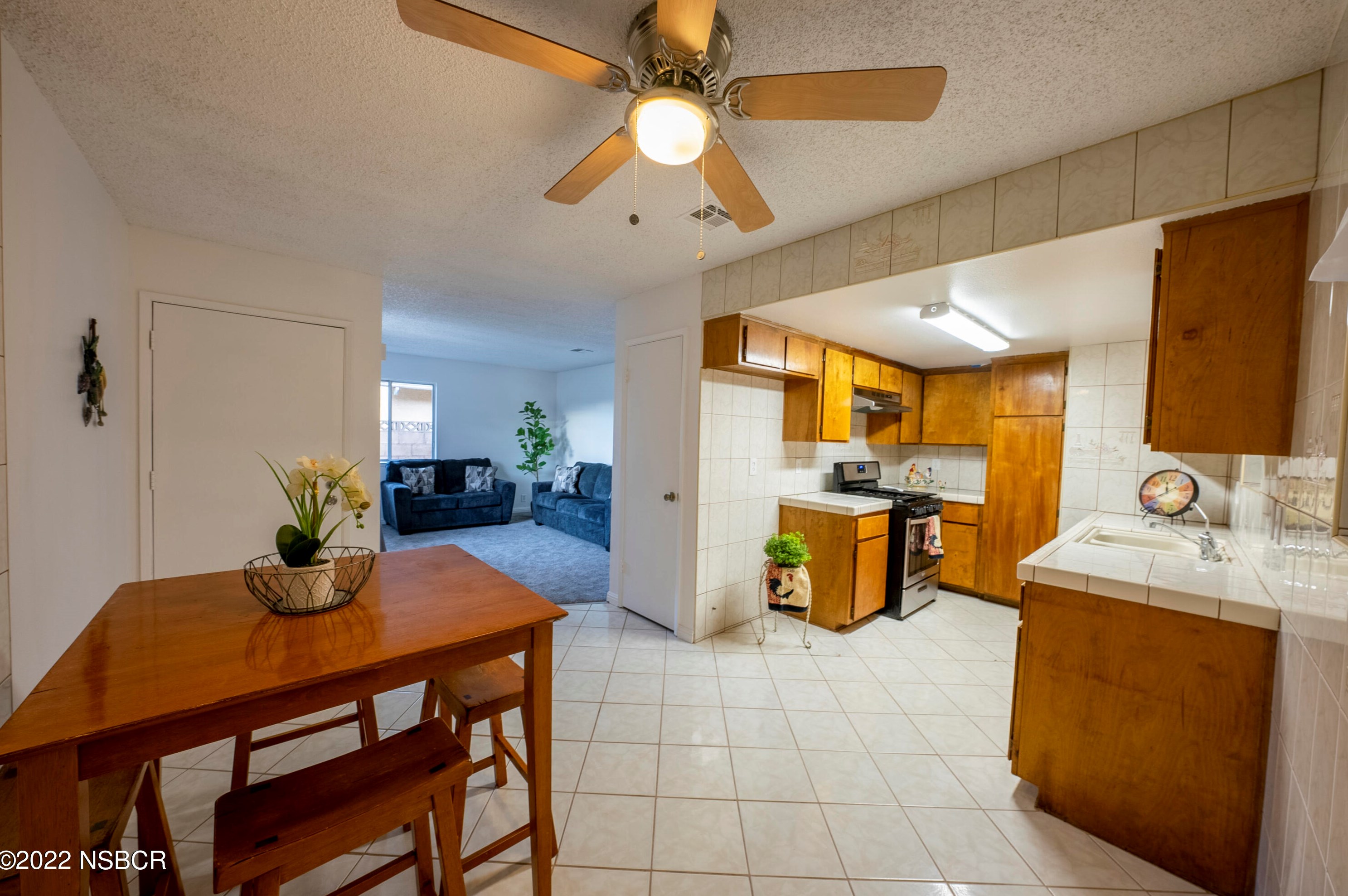 220 Pioneer St, Guadalupe, CA 93434