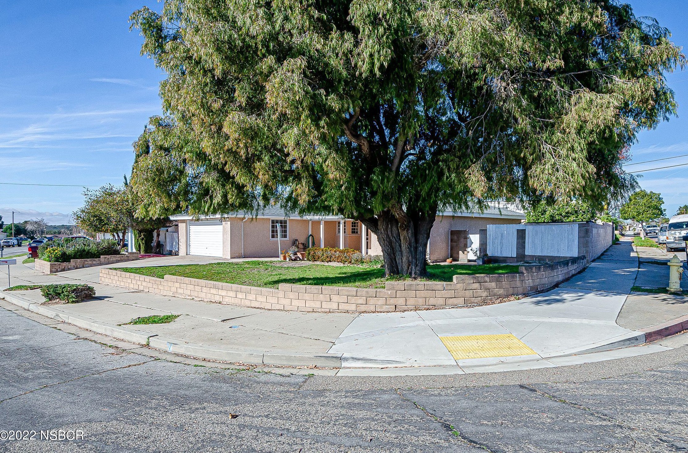 225 Altair Ave, Lompoc, CA 93436