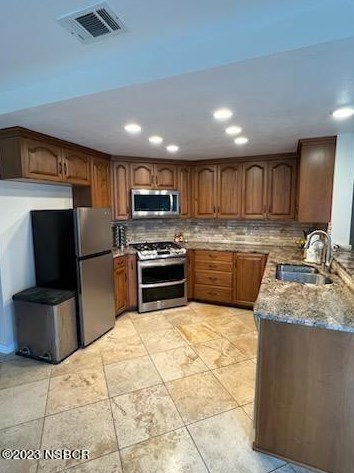 1309 Stonebrook Dr, Lompoc, CA 93436-8121