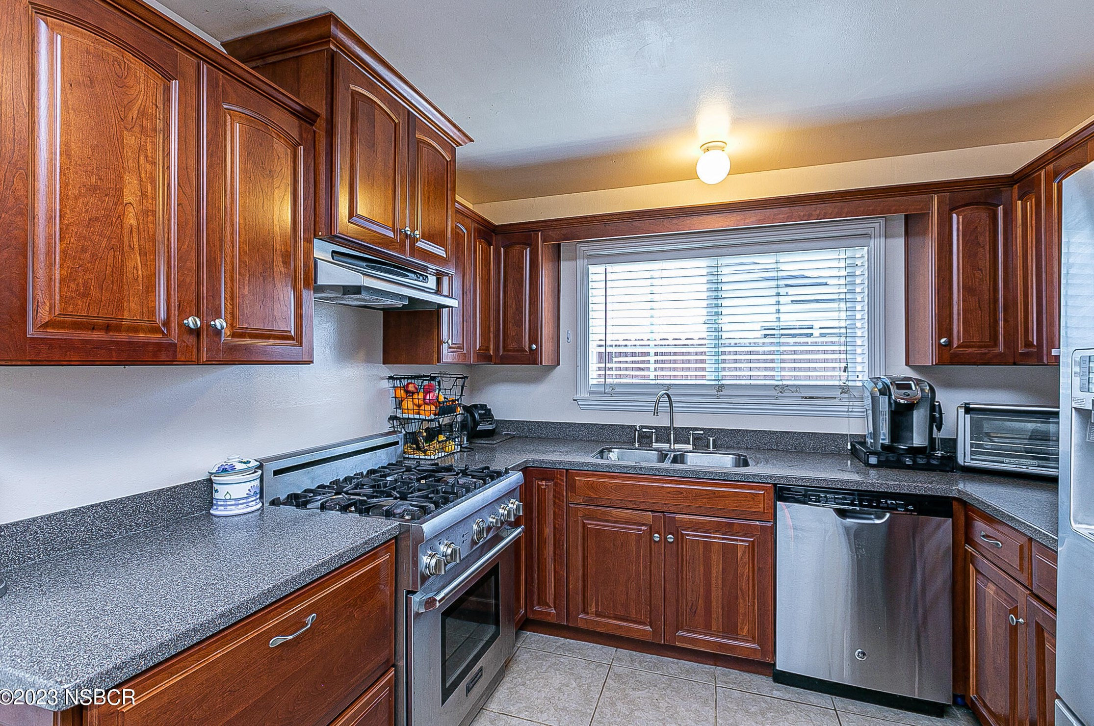 925 Lime Ave, Lompoc, CA 93436-6511