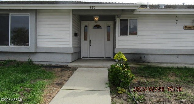 330 Cypress Ave, Lompoc, CA 93436-6717