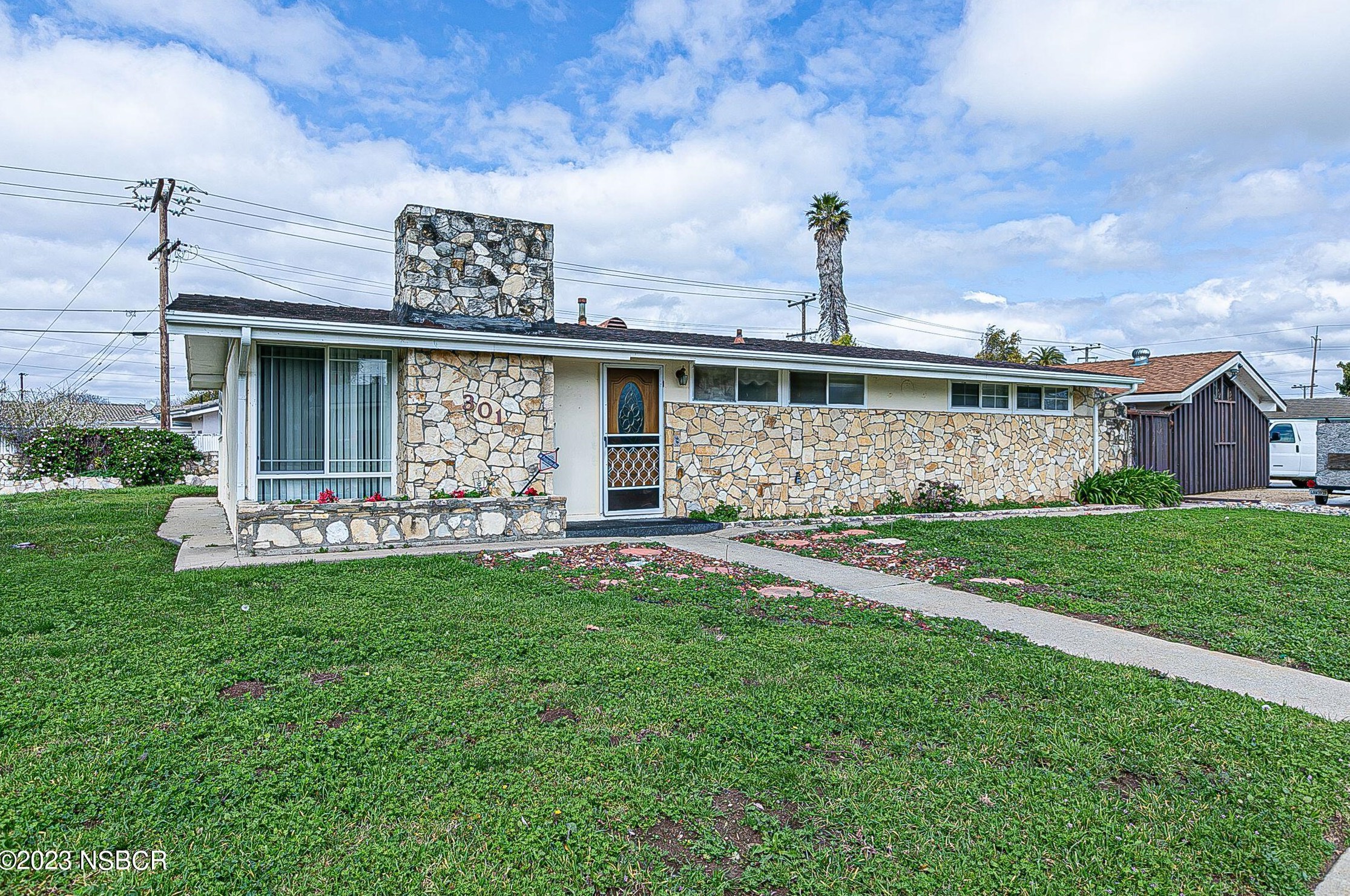 301 Poppy St, Lompoc, CA 93436-6214