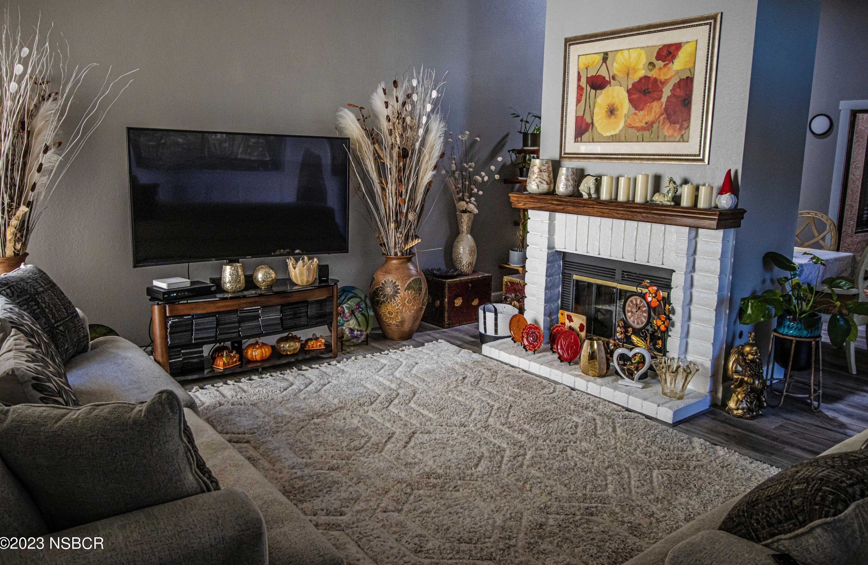 821 Bellflower Ln, Lompoc CA  93436-3268 exterior