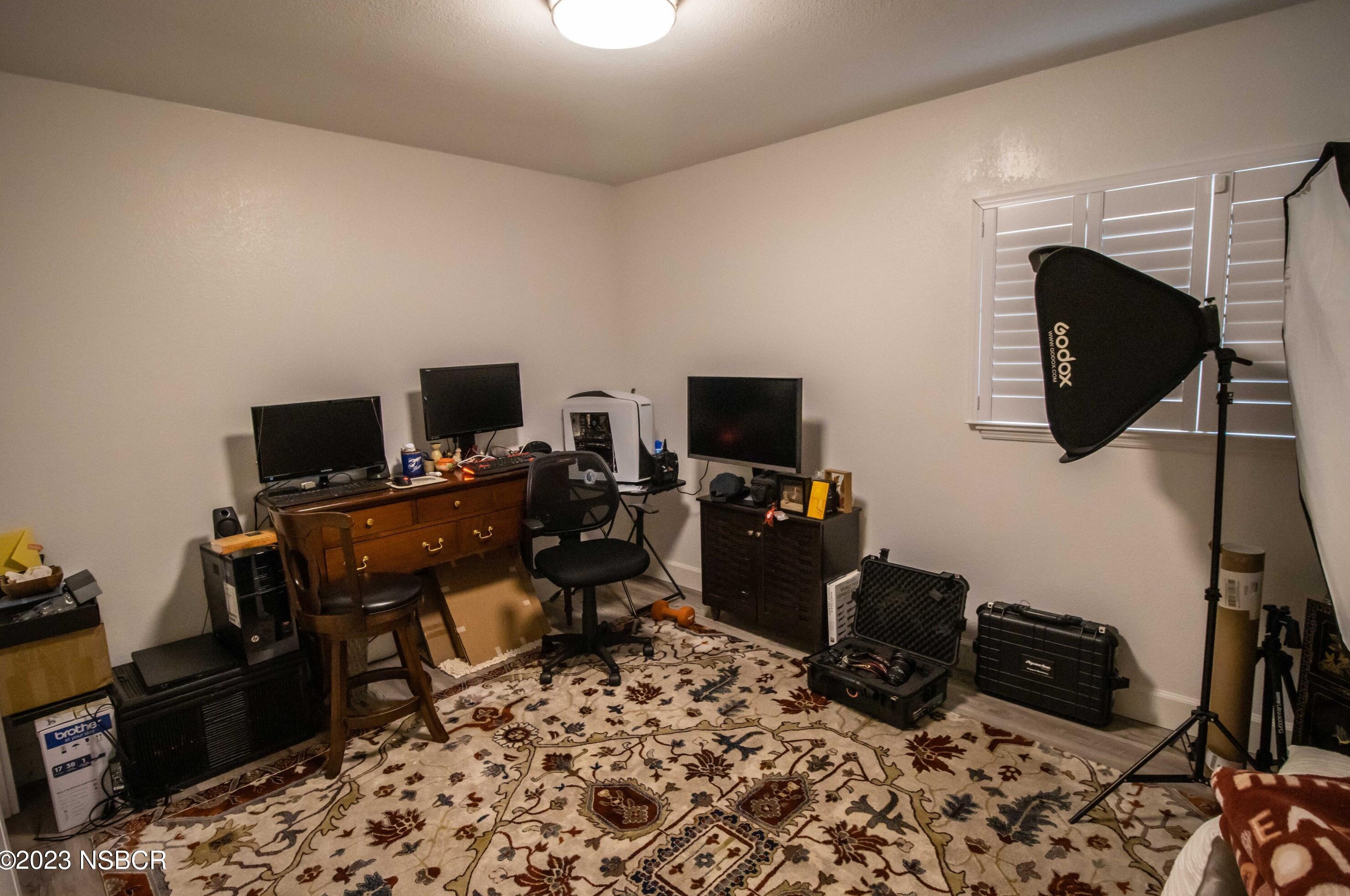 821 Bellflower Ln, Lompoc CA  93436-3268 exterior