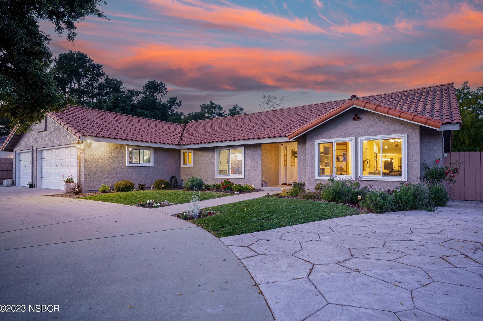 1151 Pellham Dr, Lompoc, CA 93436-2355