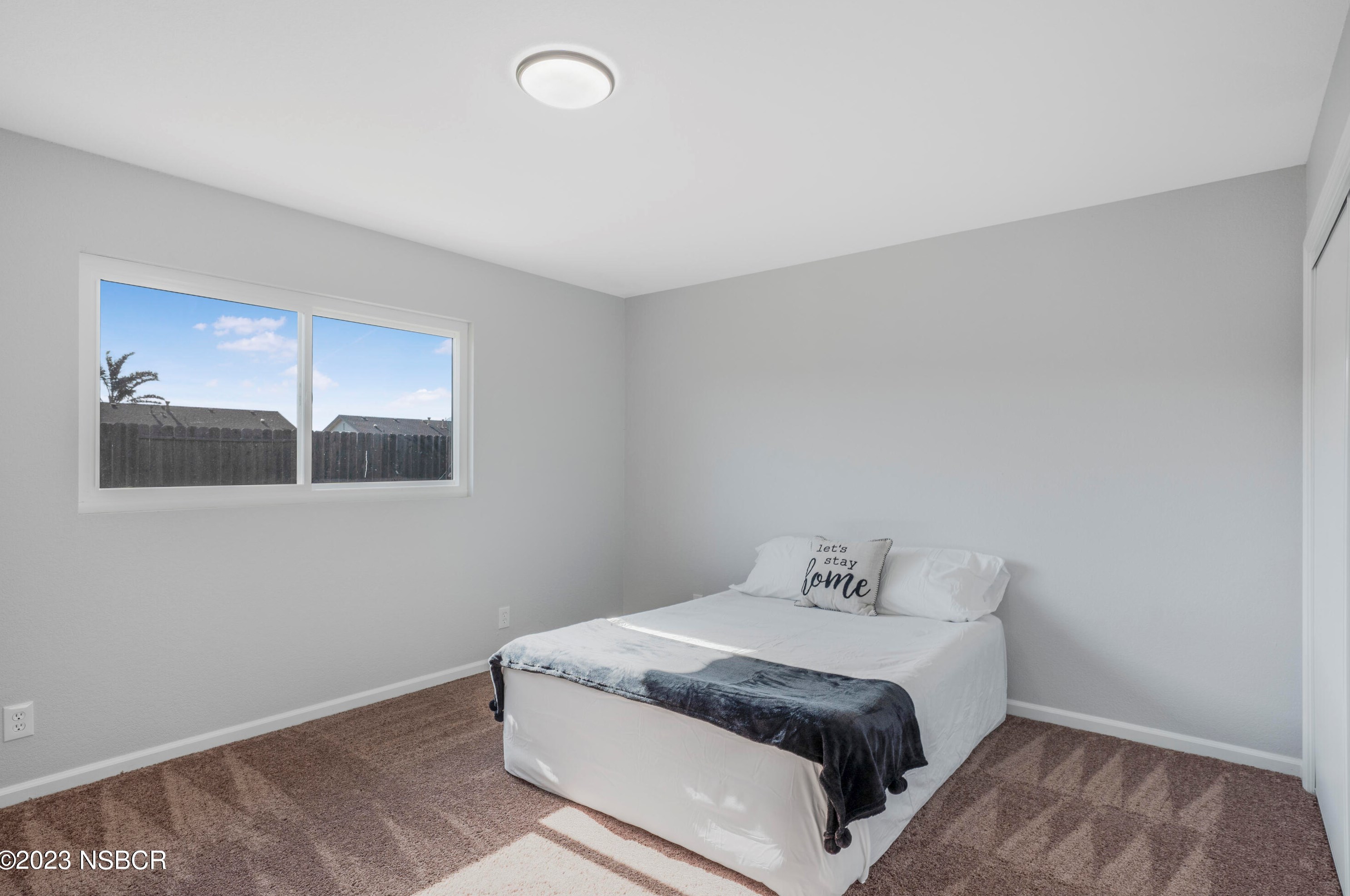 801 Oak Ave, Lompoc CA  93436-4221 exterior