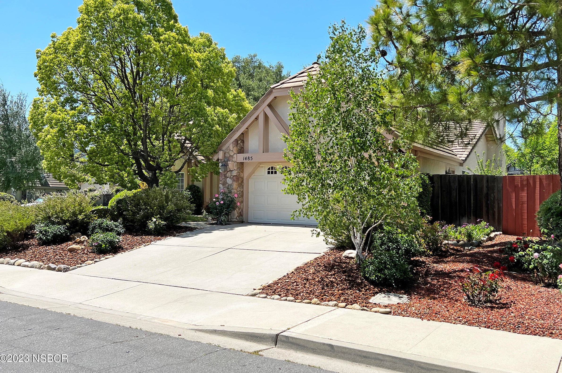 1485 Aarhus Dr, Solvang, CA 93463