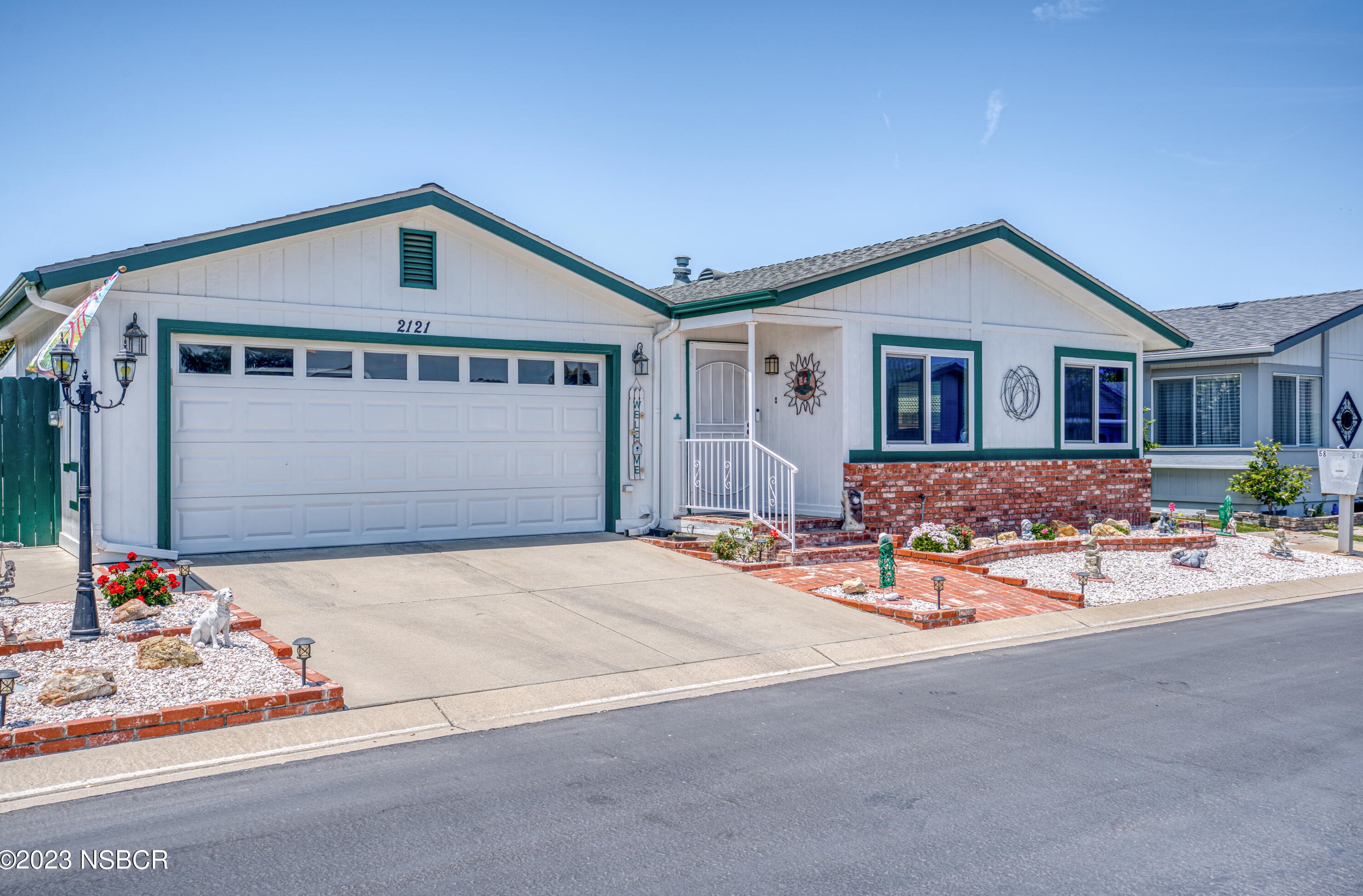 2121 Vista Del Mundo, Santa Maria, CA 93458
