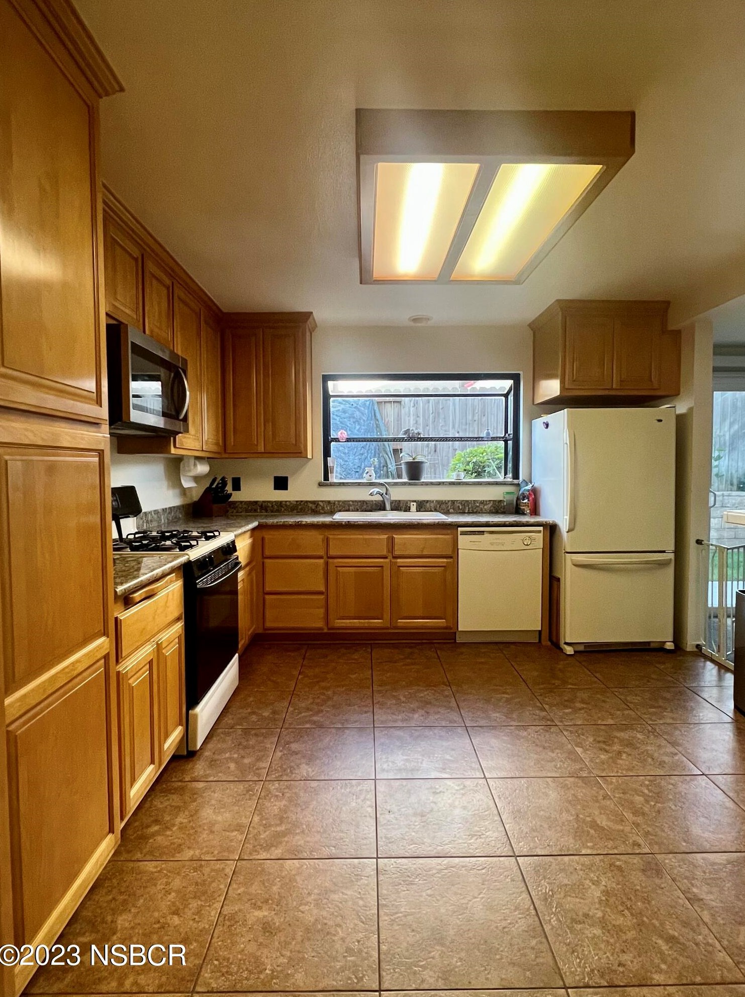 1186 Foster Rd #a, Santa Maria, CA 93455