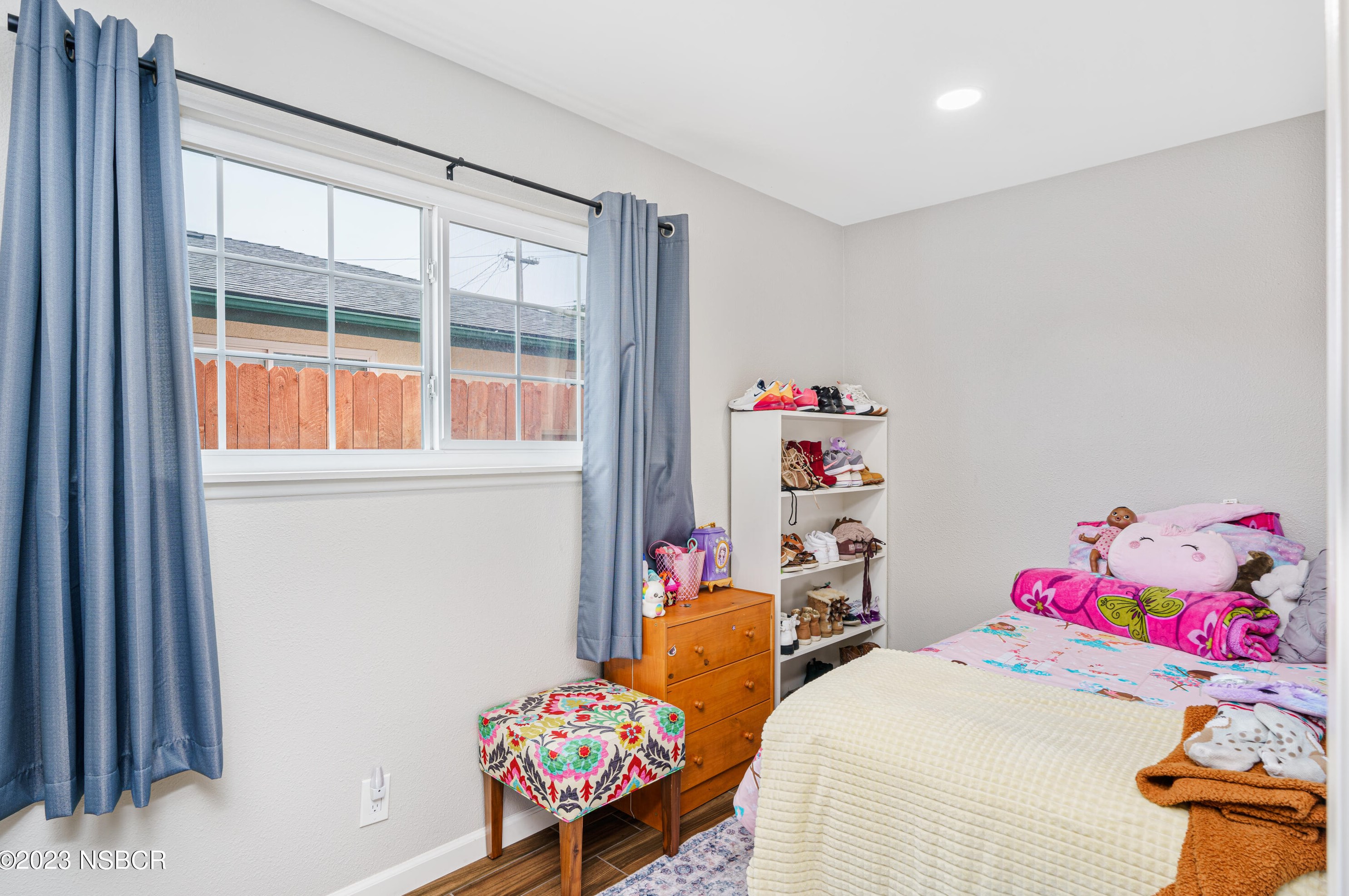 4163 Arcturus Ave, Lompoc CA  93436-1209 exterior