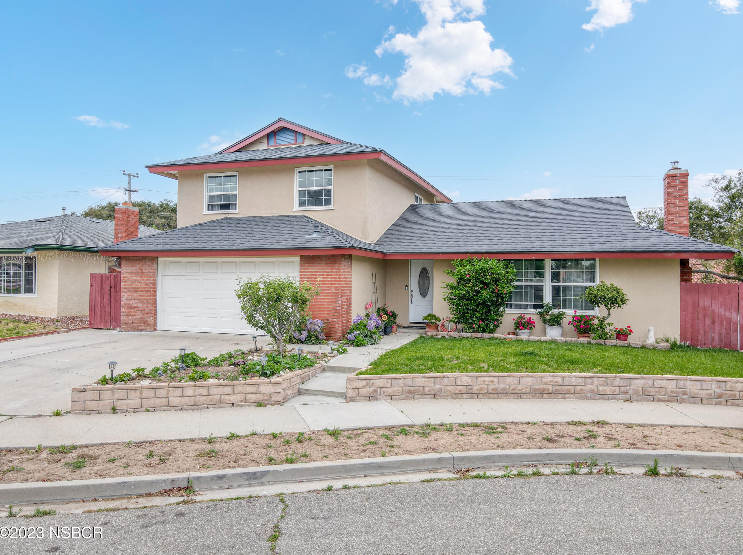 4163 Arcturus Ave, Lompoc CA  93436-1209 exterior