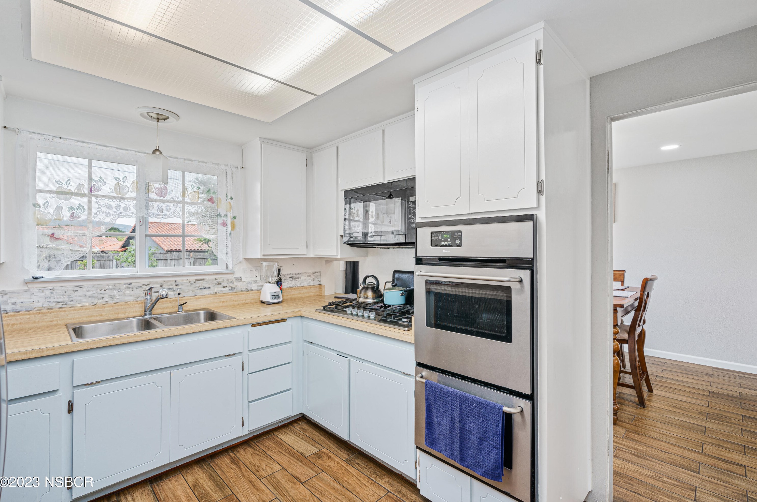 4163 Arcturus Ave, Lompoc CA  93436-1209 exterior