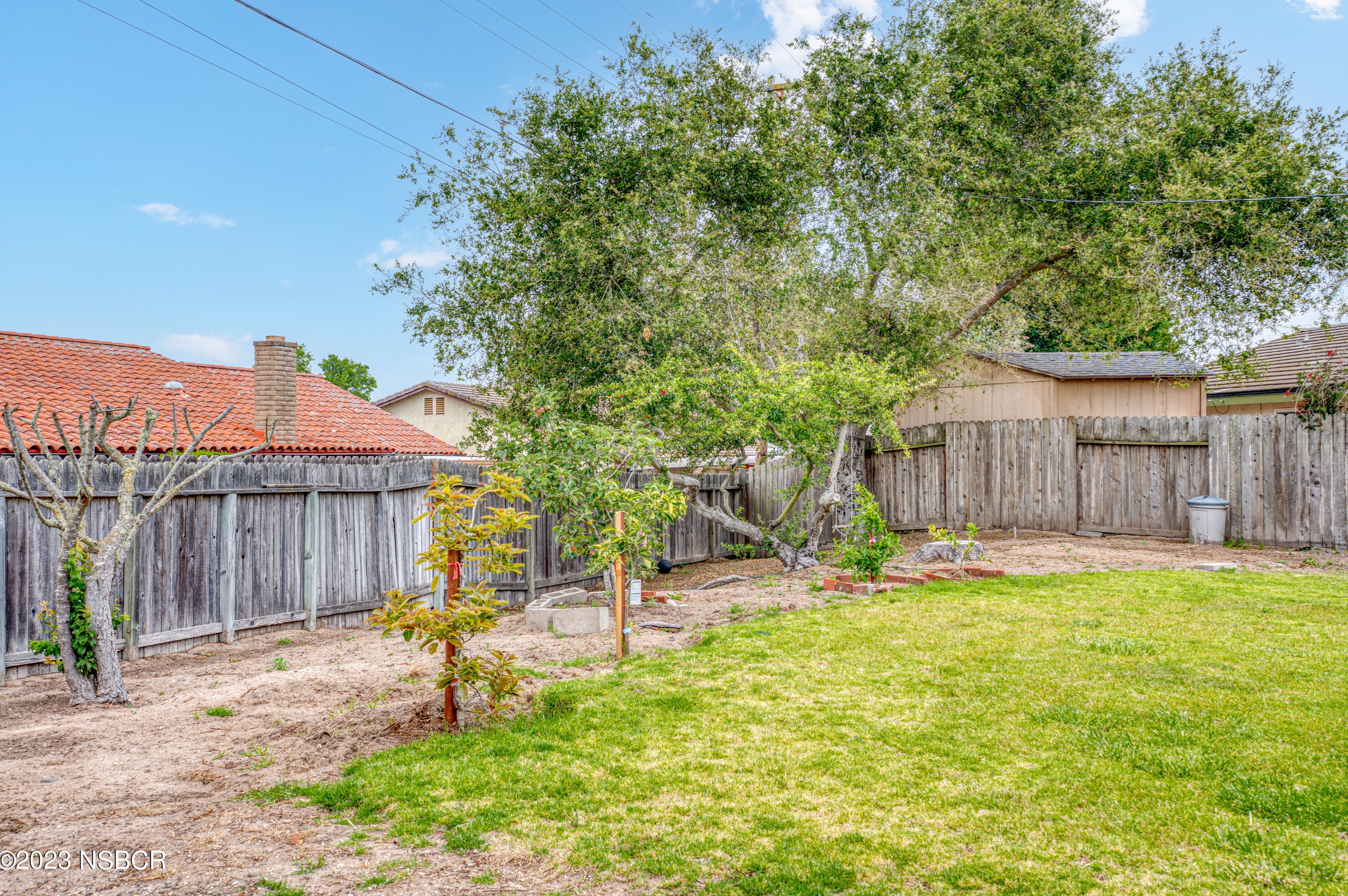 4163 Arcturus Ave, Lompoc CA  93436-1209 exterior