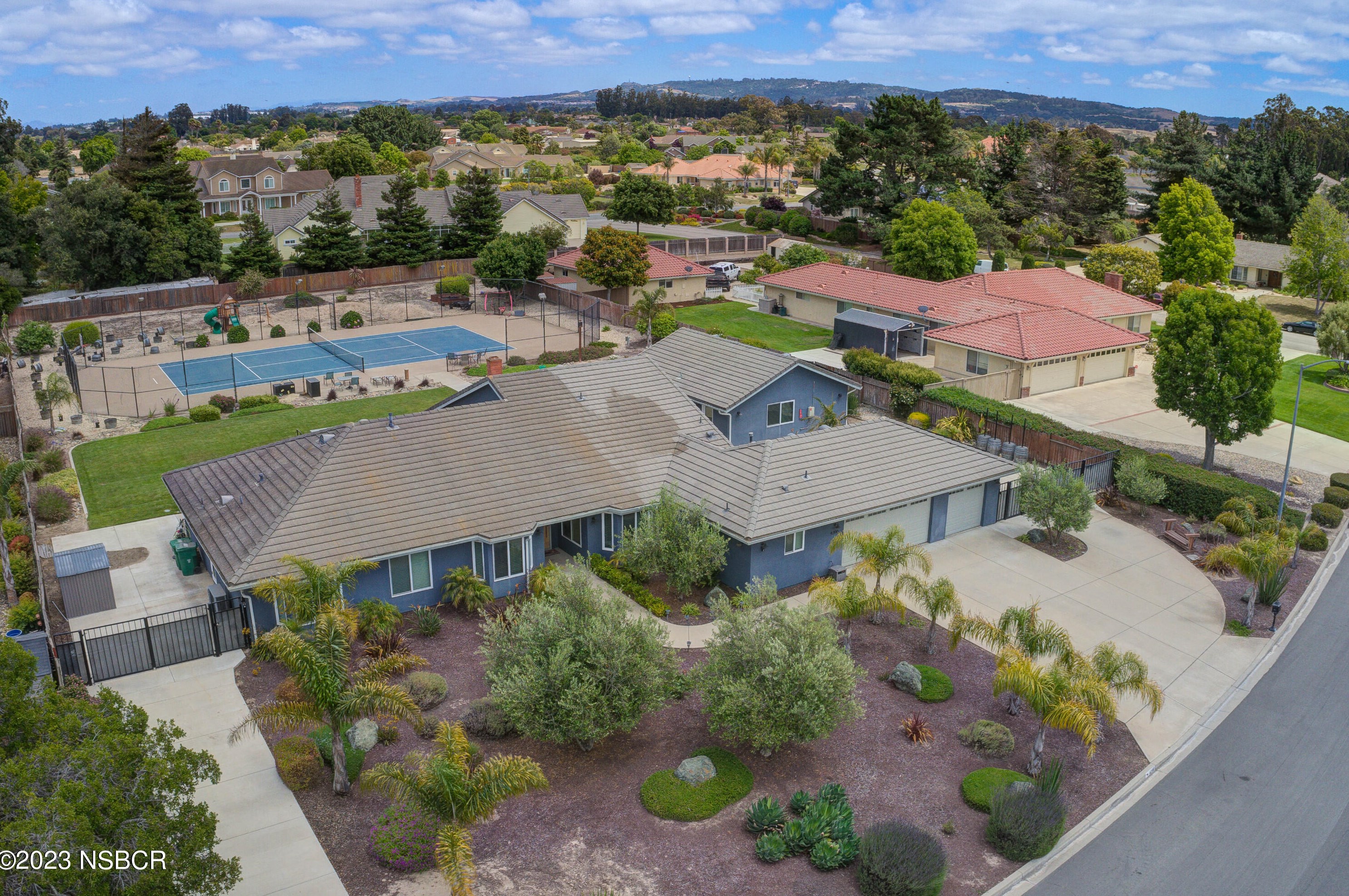4390 Kapalua Dr, Santa Maria, CA 93455