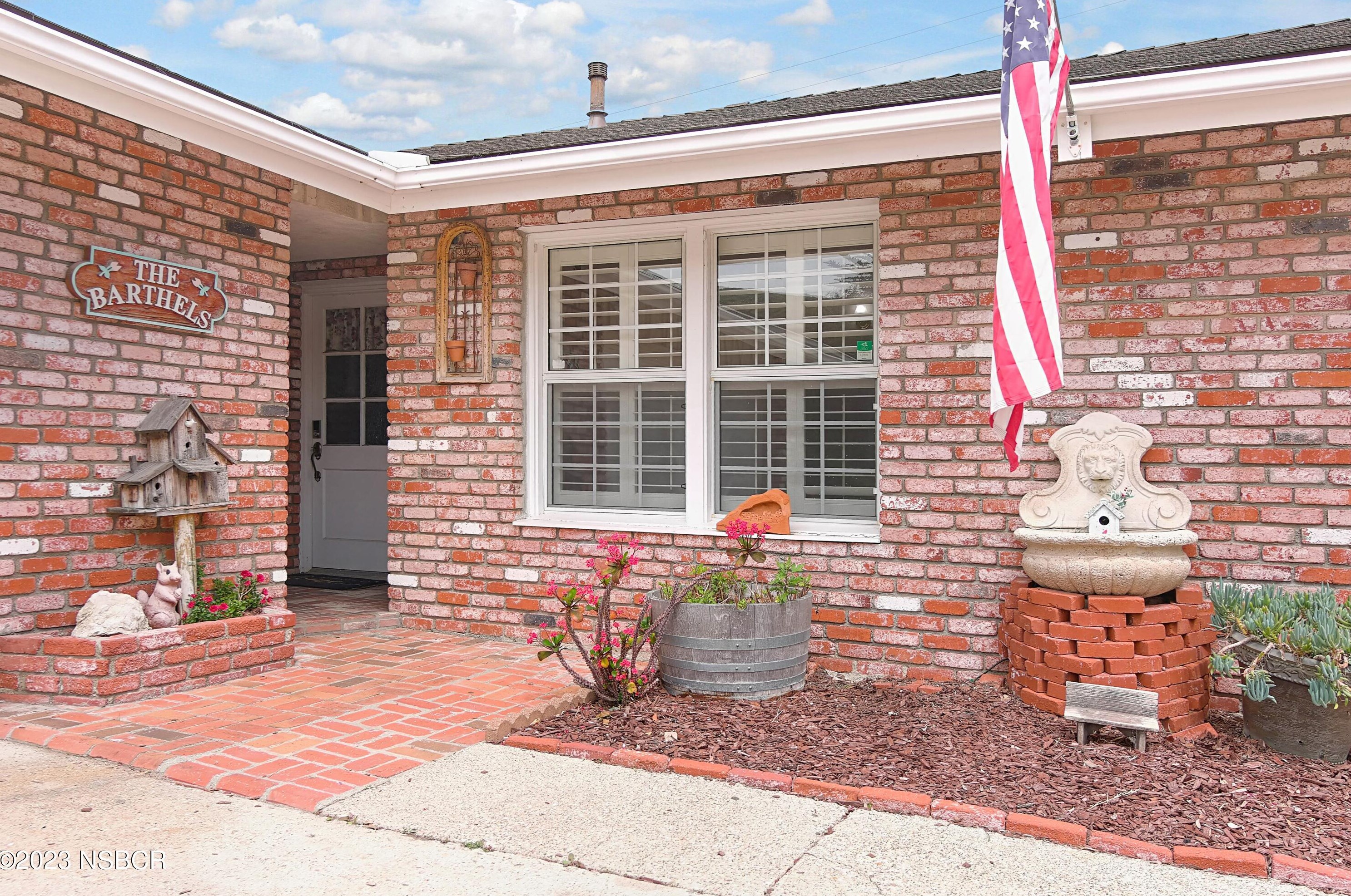 1509 Berkeley Dr, Lompoc, CA 93436-7111