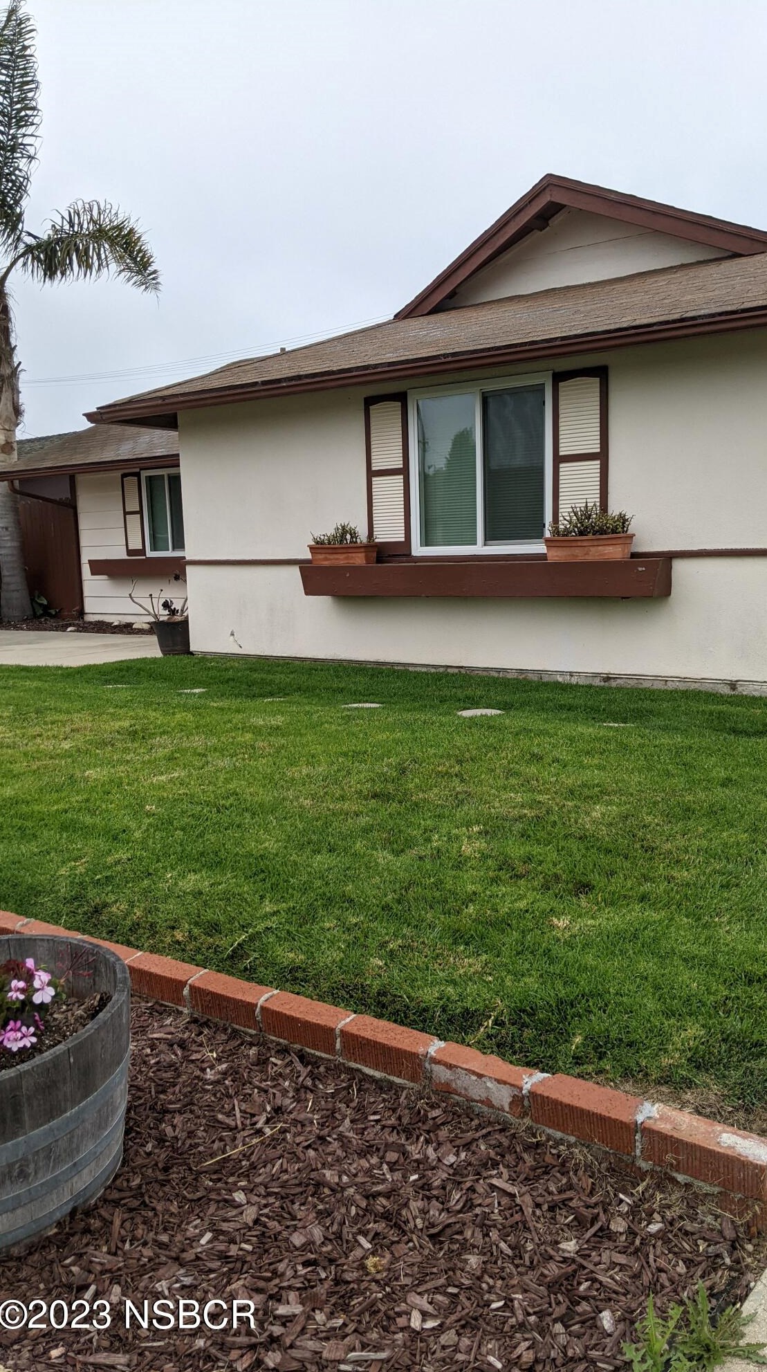 1133 3rd St, Lompoc, CA 93436-3632