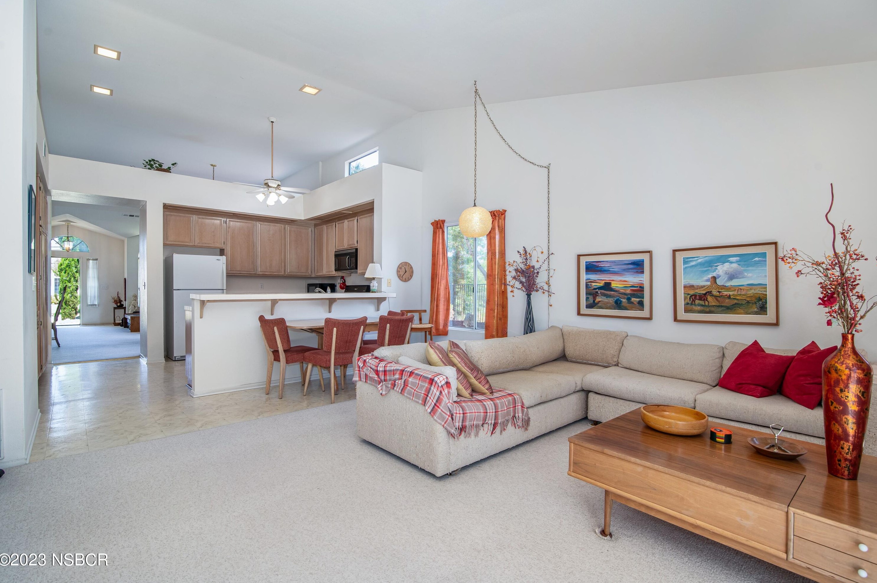 1224 Westbrook Dr, Lompoc CA 93436-8105 exterior