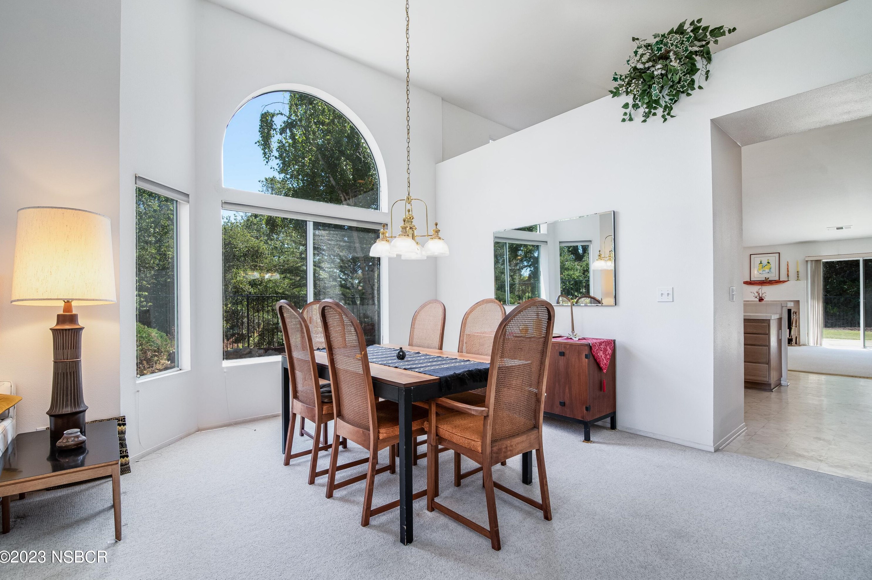 1224 Westbrook Dr, Lompoc CA 93436-8105 exterior