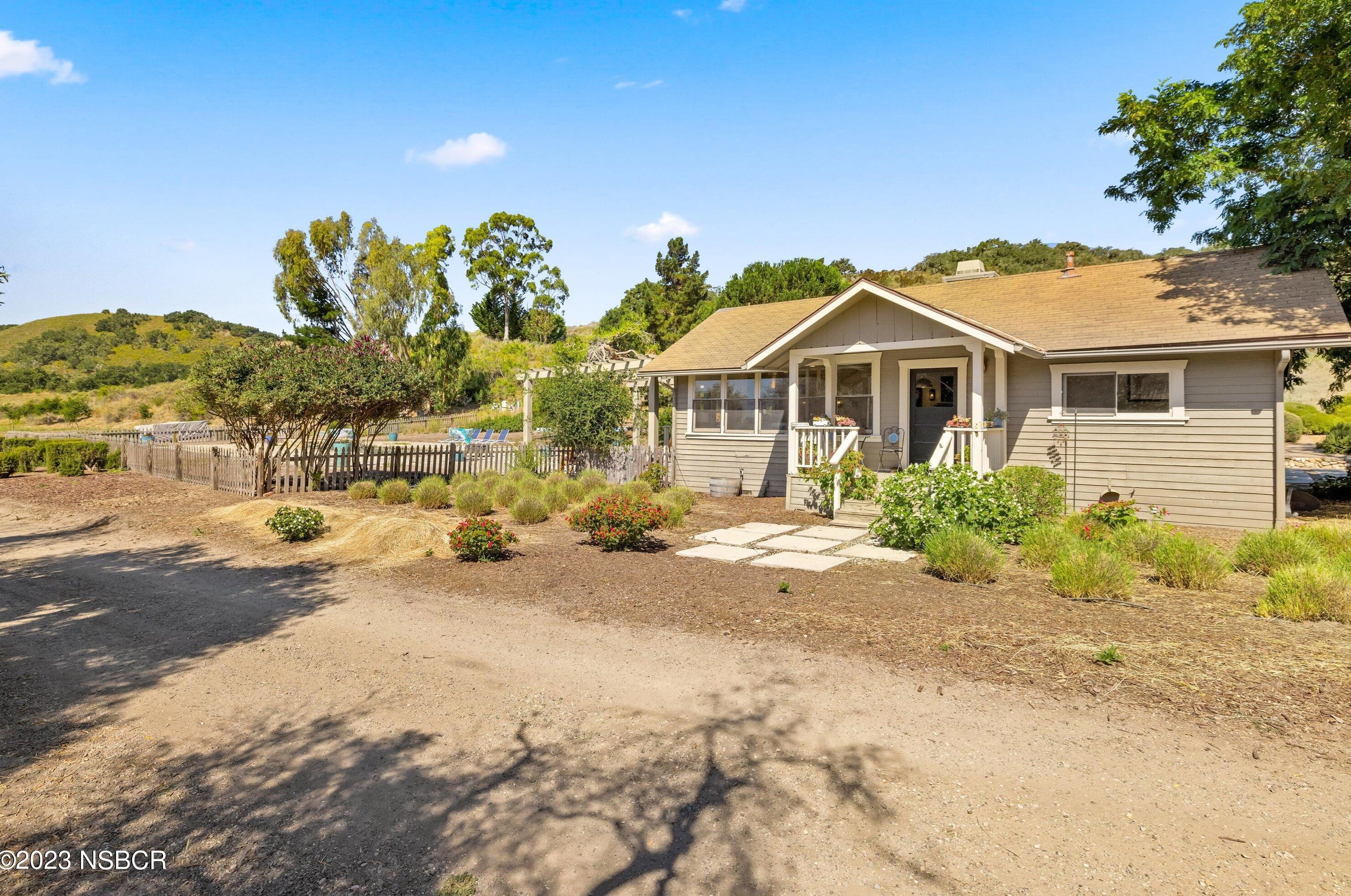 2753 Gypsy Canyon Rd, Lompoc, CA 93436-9416