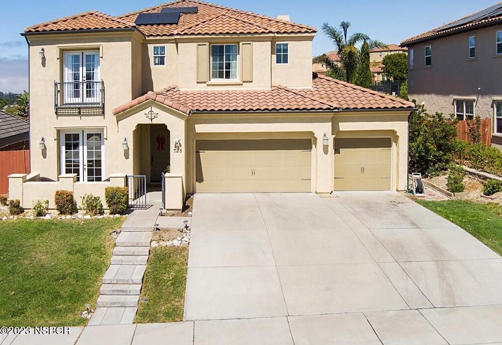 725 Pluto Ave, Lompoc, CA 93436-1968
