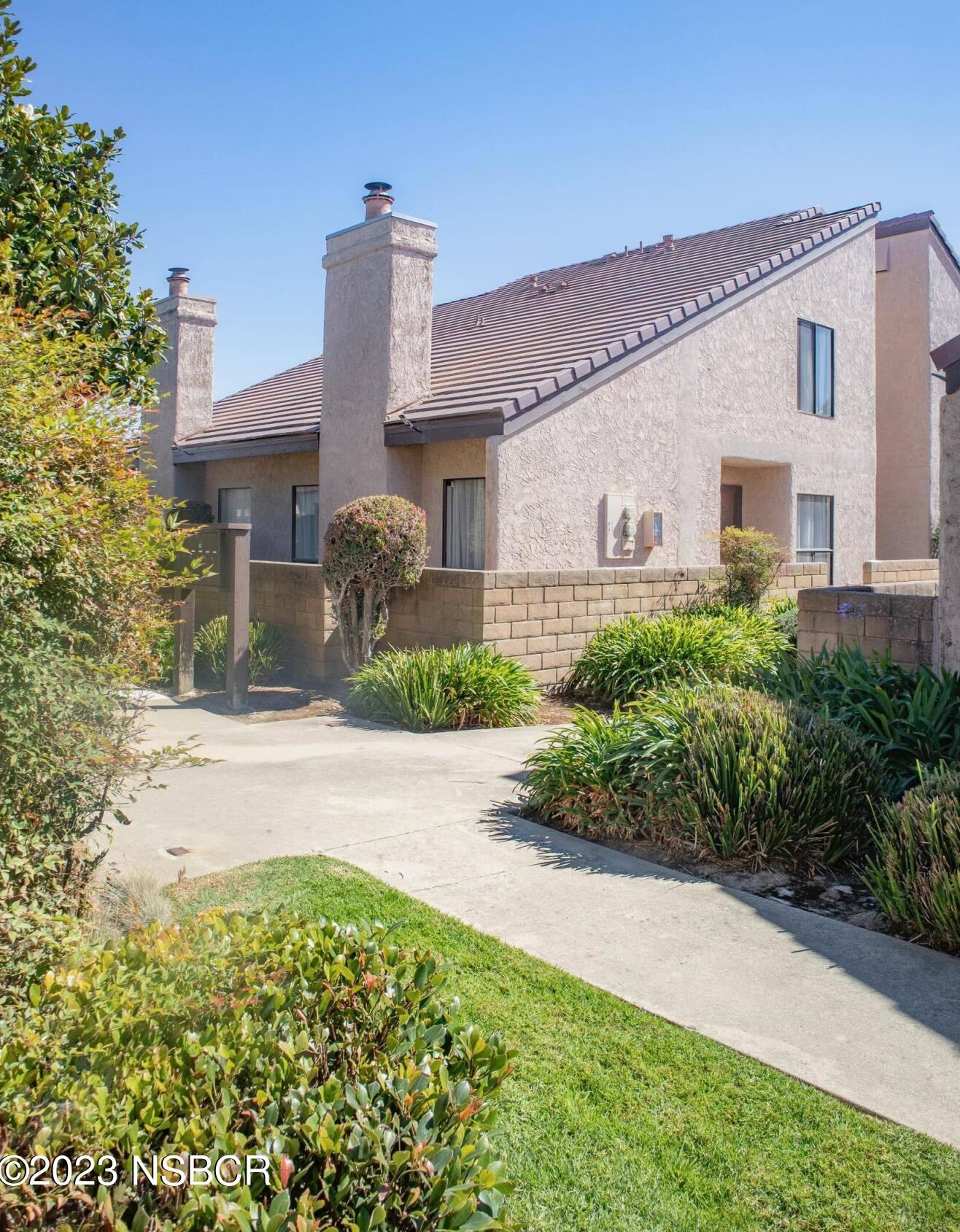 135 J St, Lompoc, CA 93436-6742