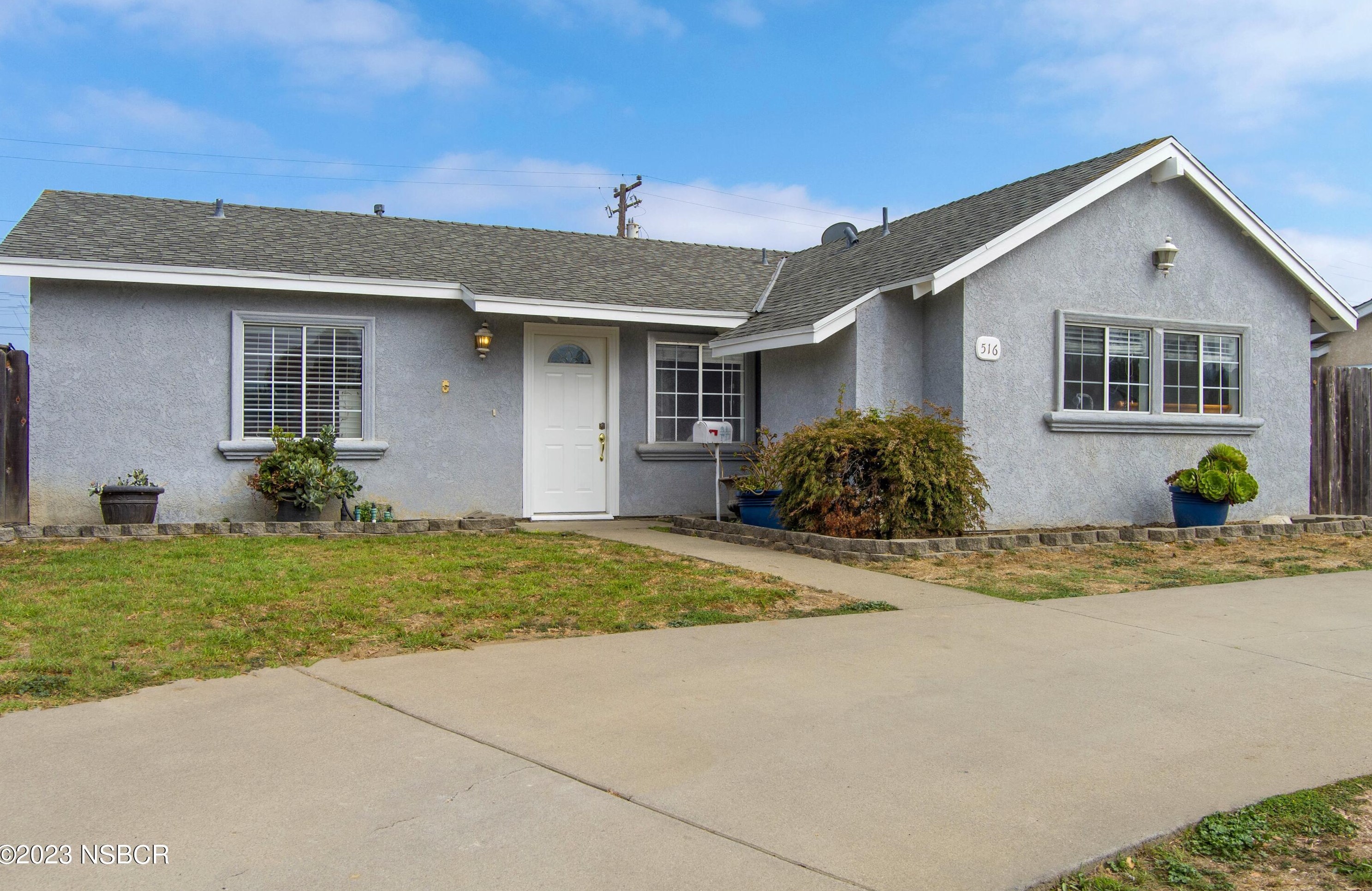 516 Poppy St, Lompoc, CA 93436-4822