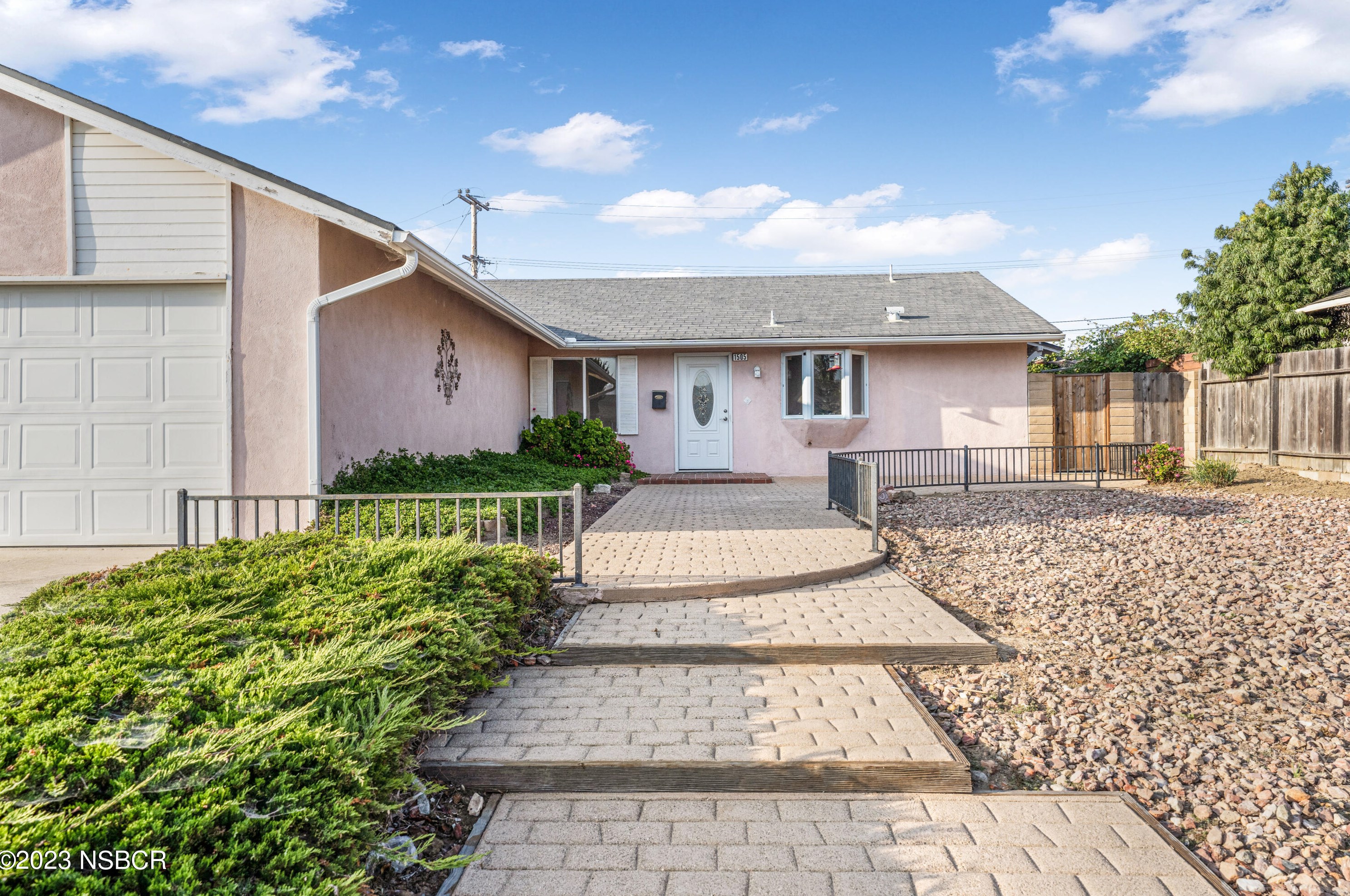 1505 Cherry Ave, Lompoc, CA 93436-3703