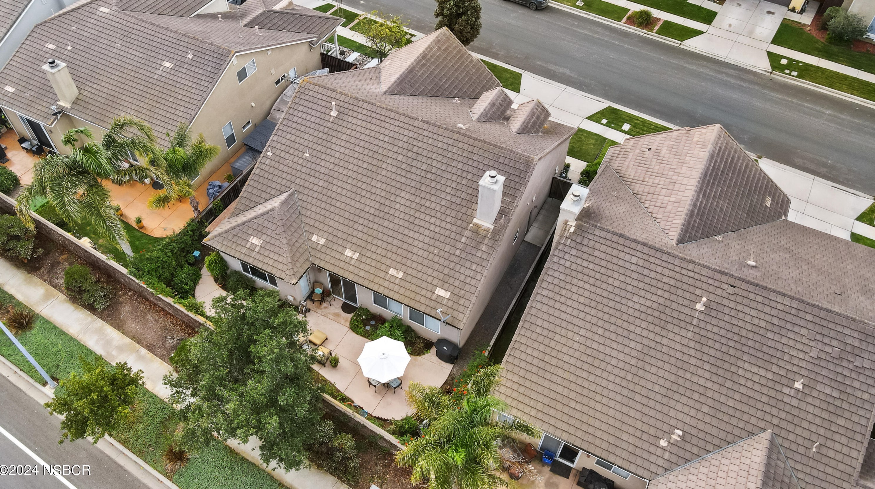 2518 Calderon Dr, Santa Maria CA  93455-7410 exterior