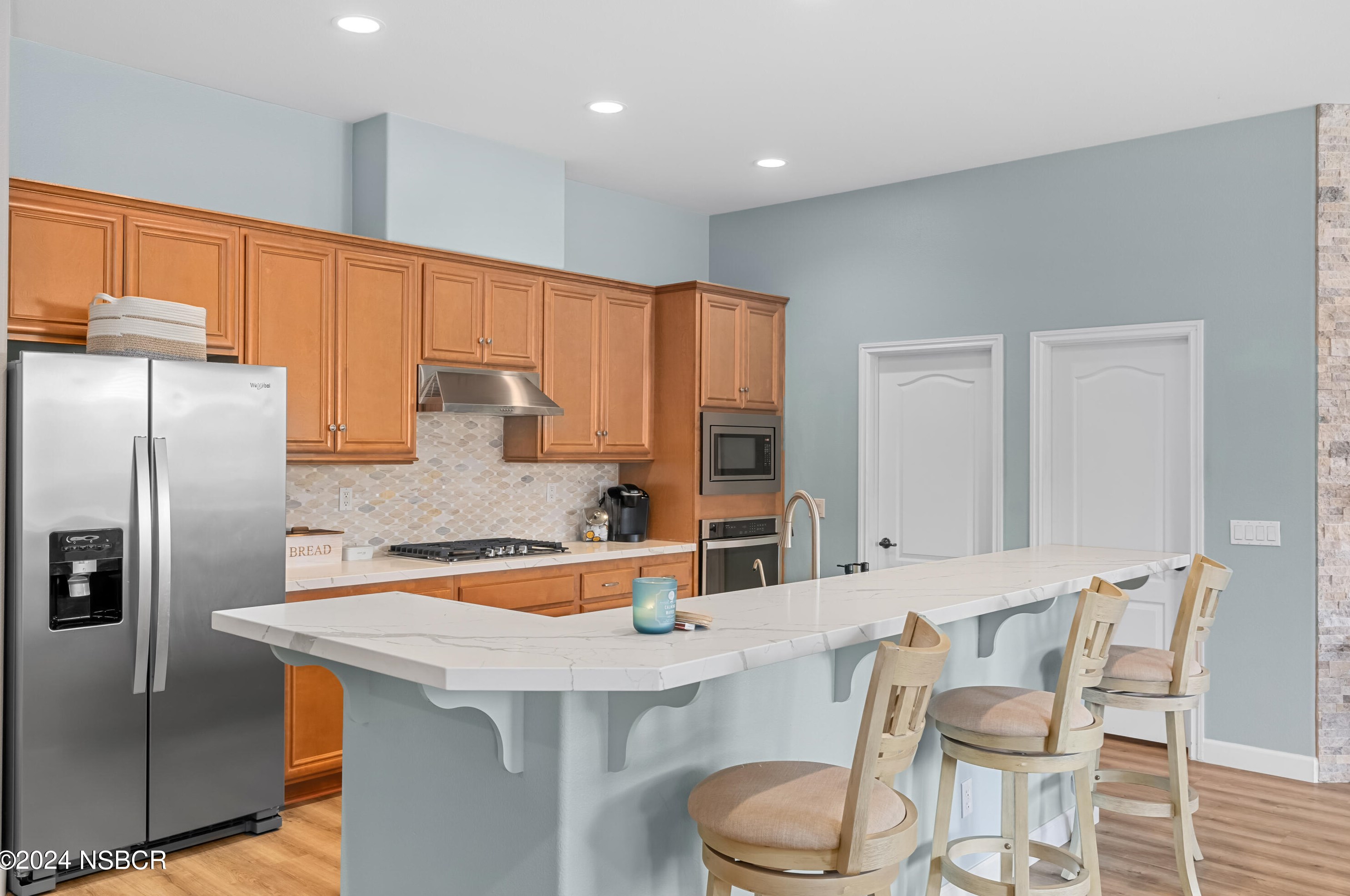 2518 Calderon Dr, Santa Maria CA  93455-7410 exterior