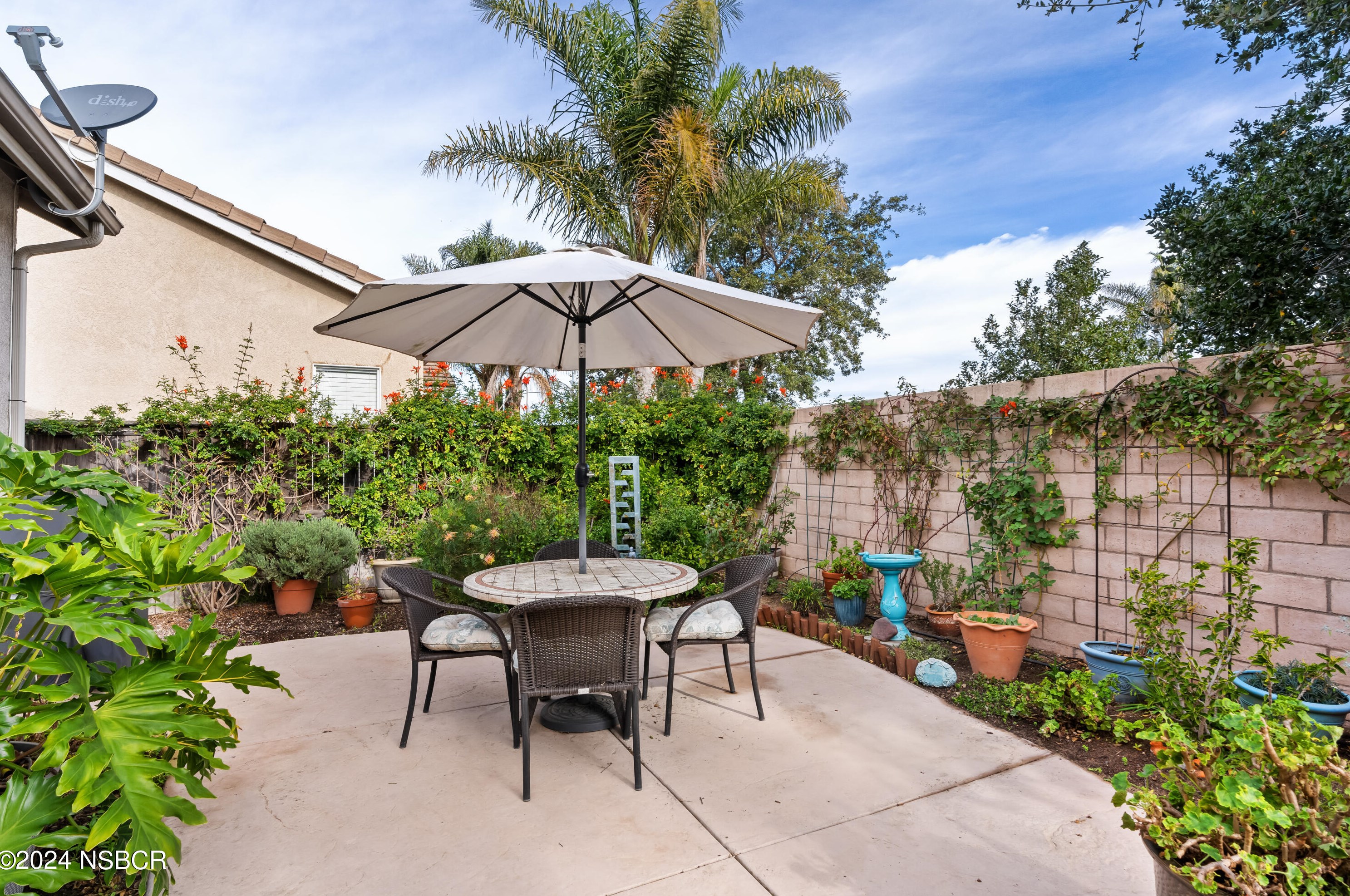 2518 Calderon Dr, Santa Maria CA  93455-7410 exterior
