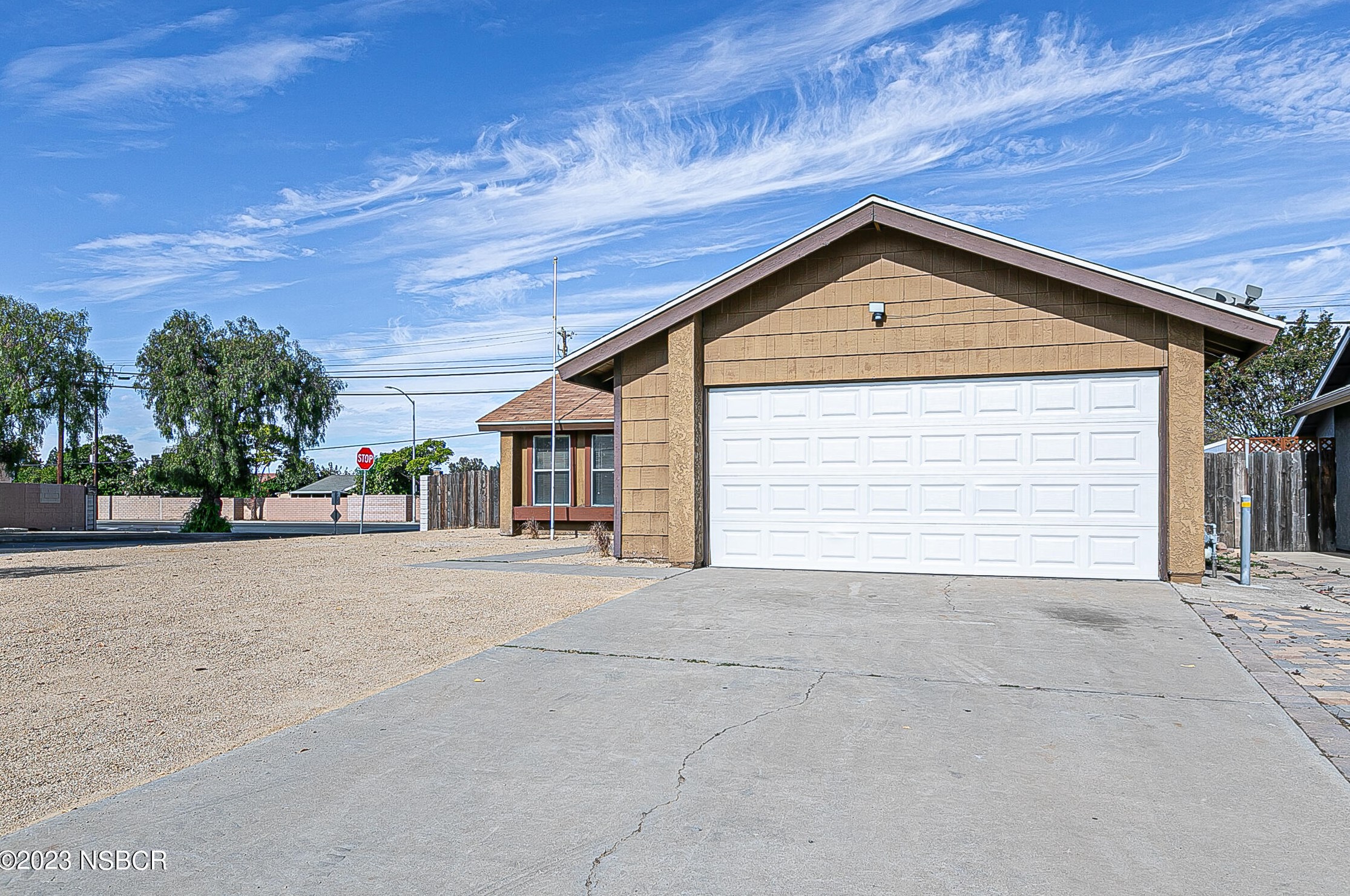 1061 Wildwood Rd, Santa Maria, CA 93454
