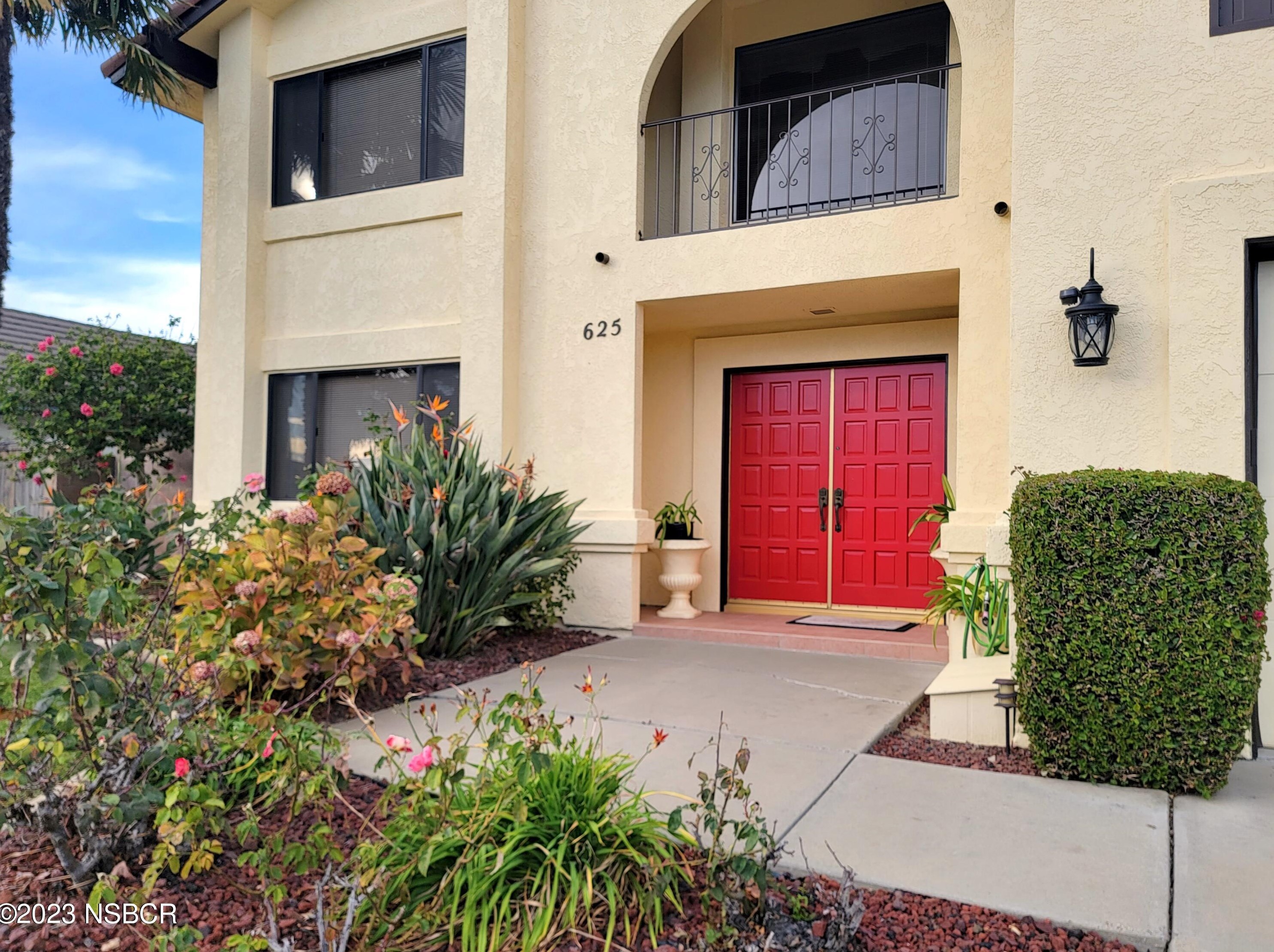 625 Morro Dr, Santa Maria, CA 93454