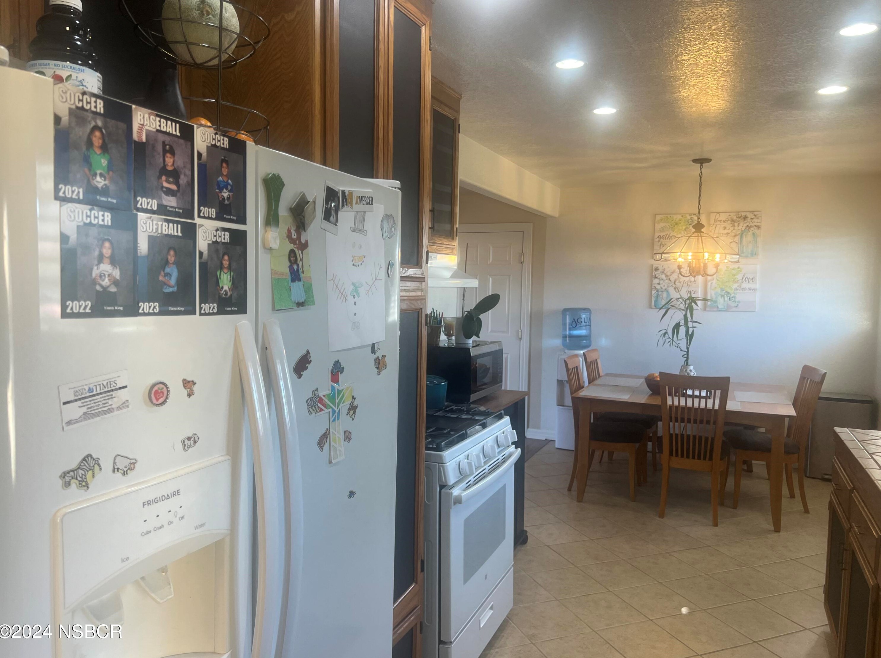 3740 Hillview Rd, Santa Maria, CA 93455