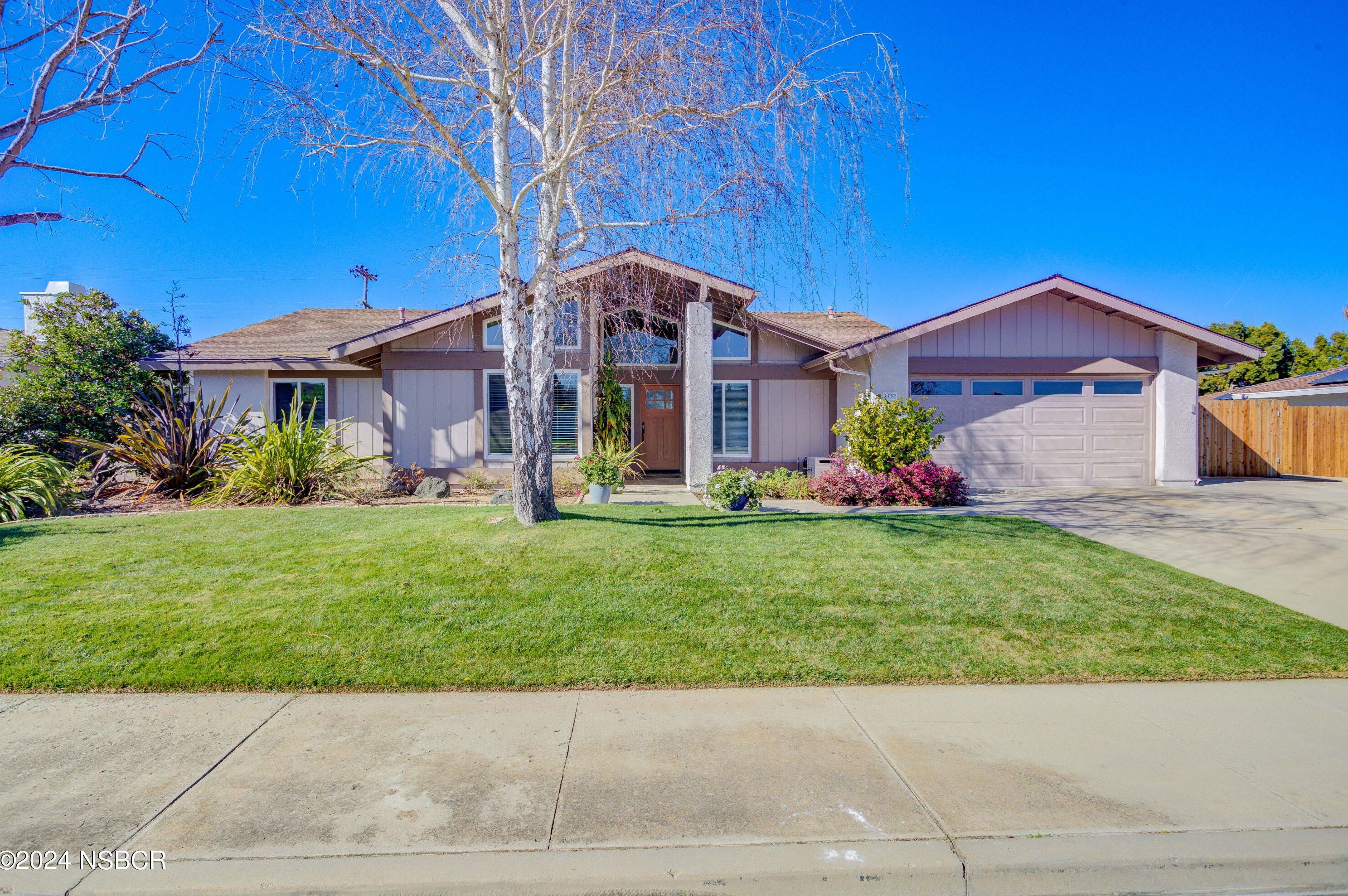 4709 Tiffany Park Cir, Santa Maria, CA 93455-4535
