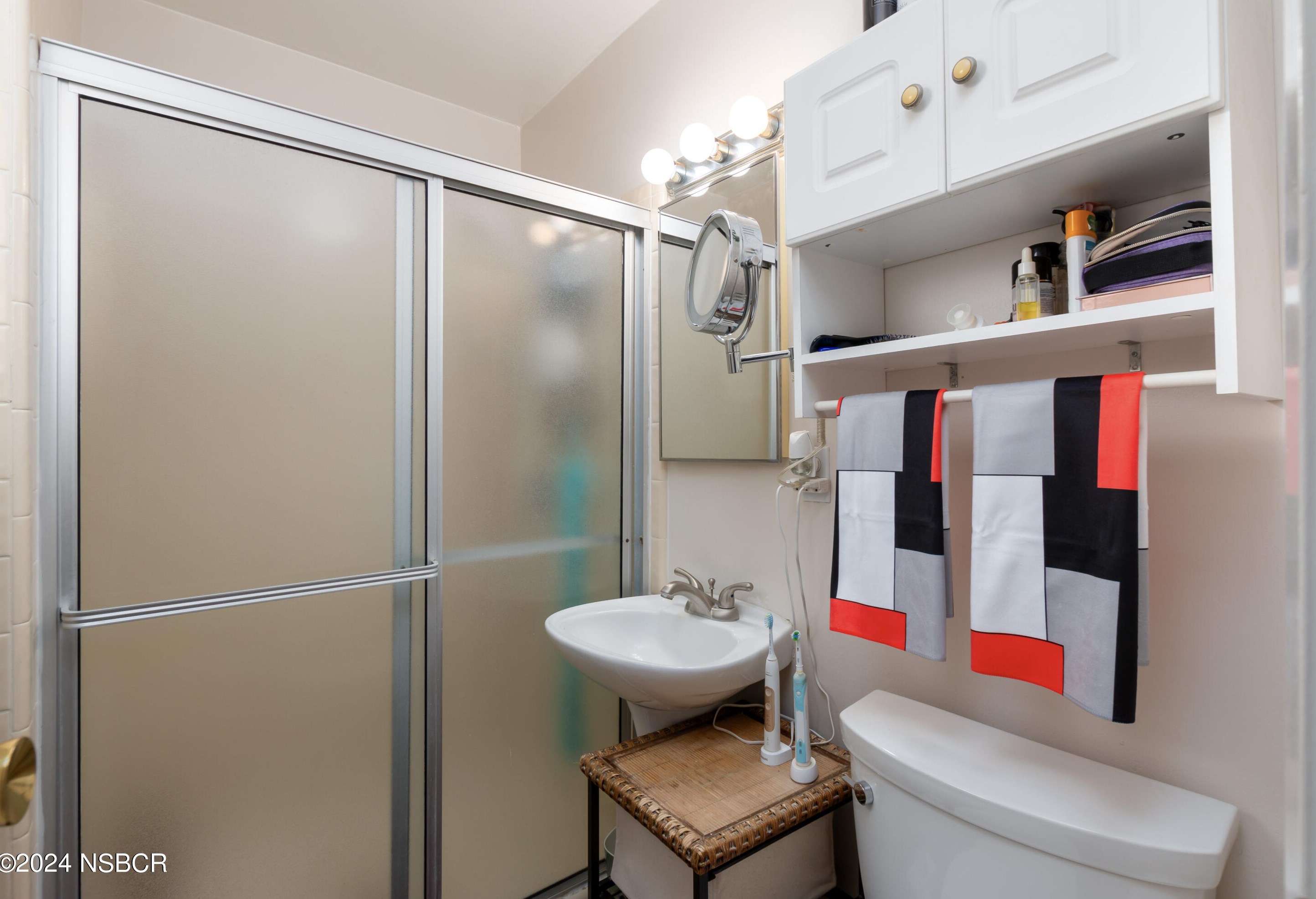 1202 Harding Ave, Santa Maria CA  93458-2116 exterior