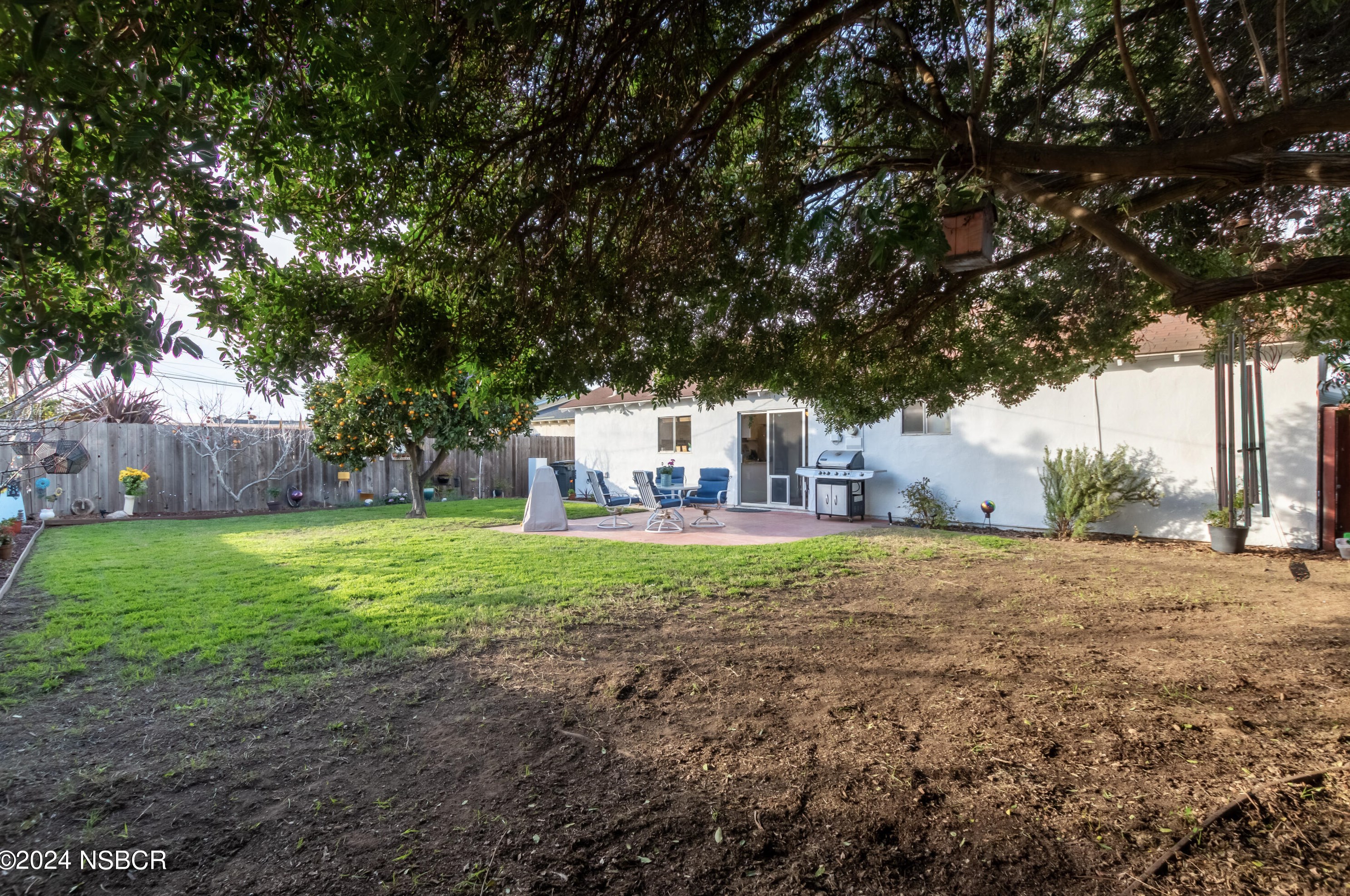 1202 Harding Ave, Santa Maria CA  93458-2116 exterior