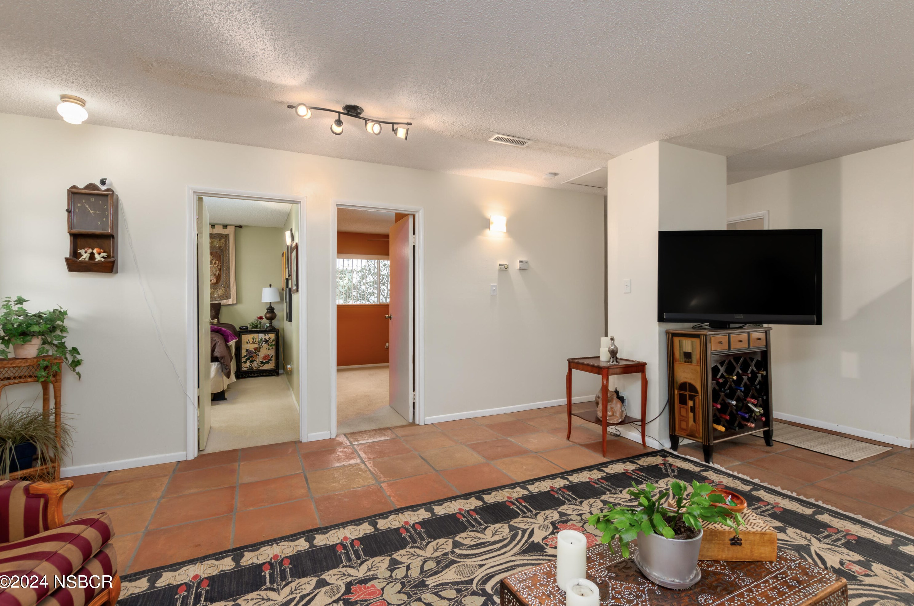 1202 Harding Ave, Santa Maria CA  93458-2116 exterior