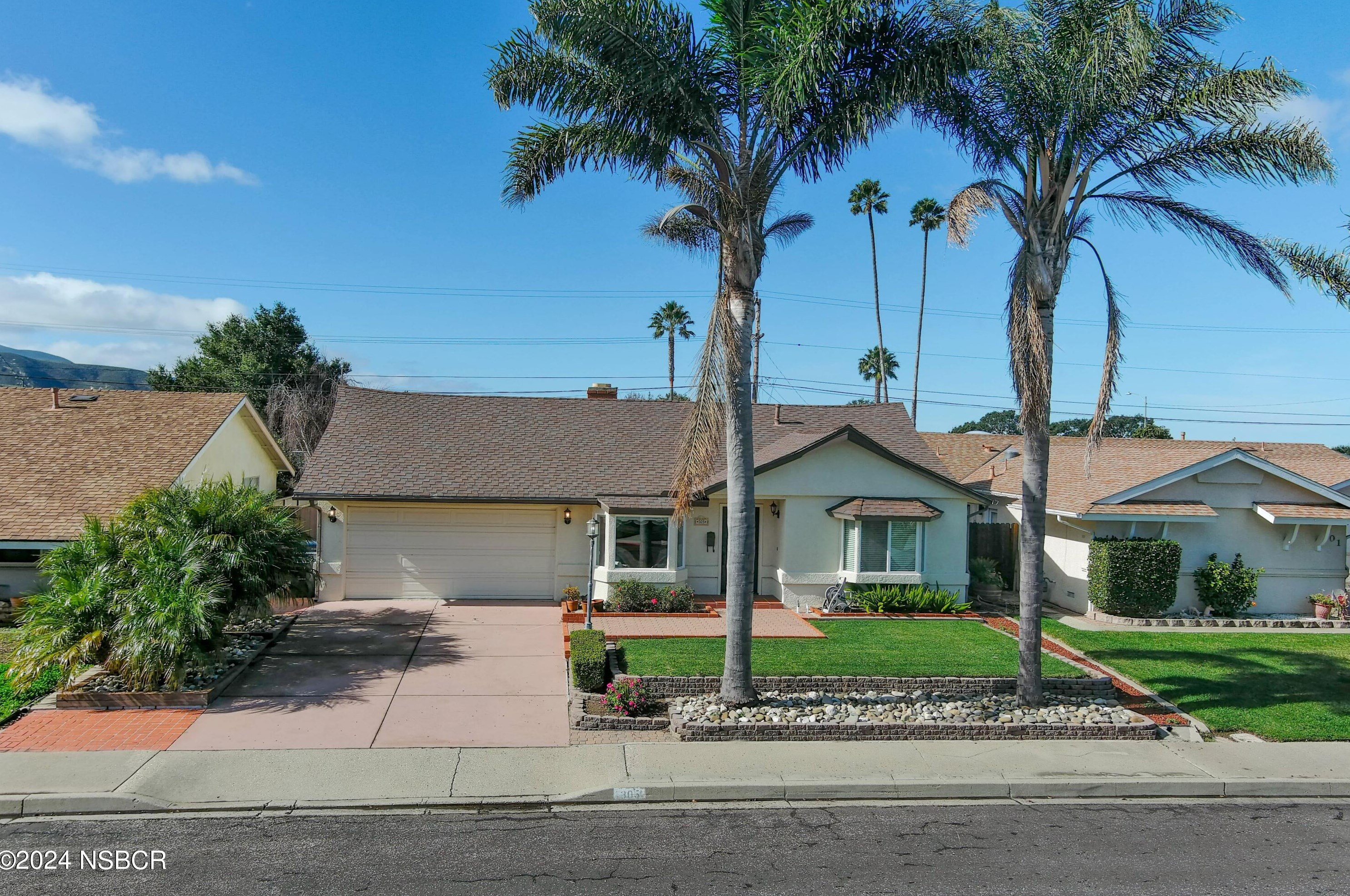 305 Amherst Pl, Lompoc, CA 93436-7103