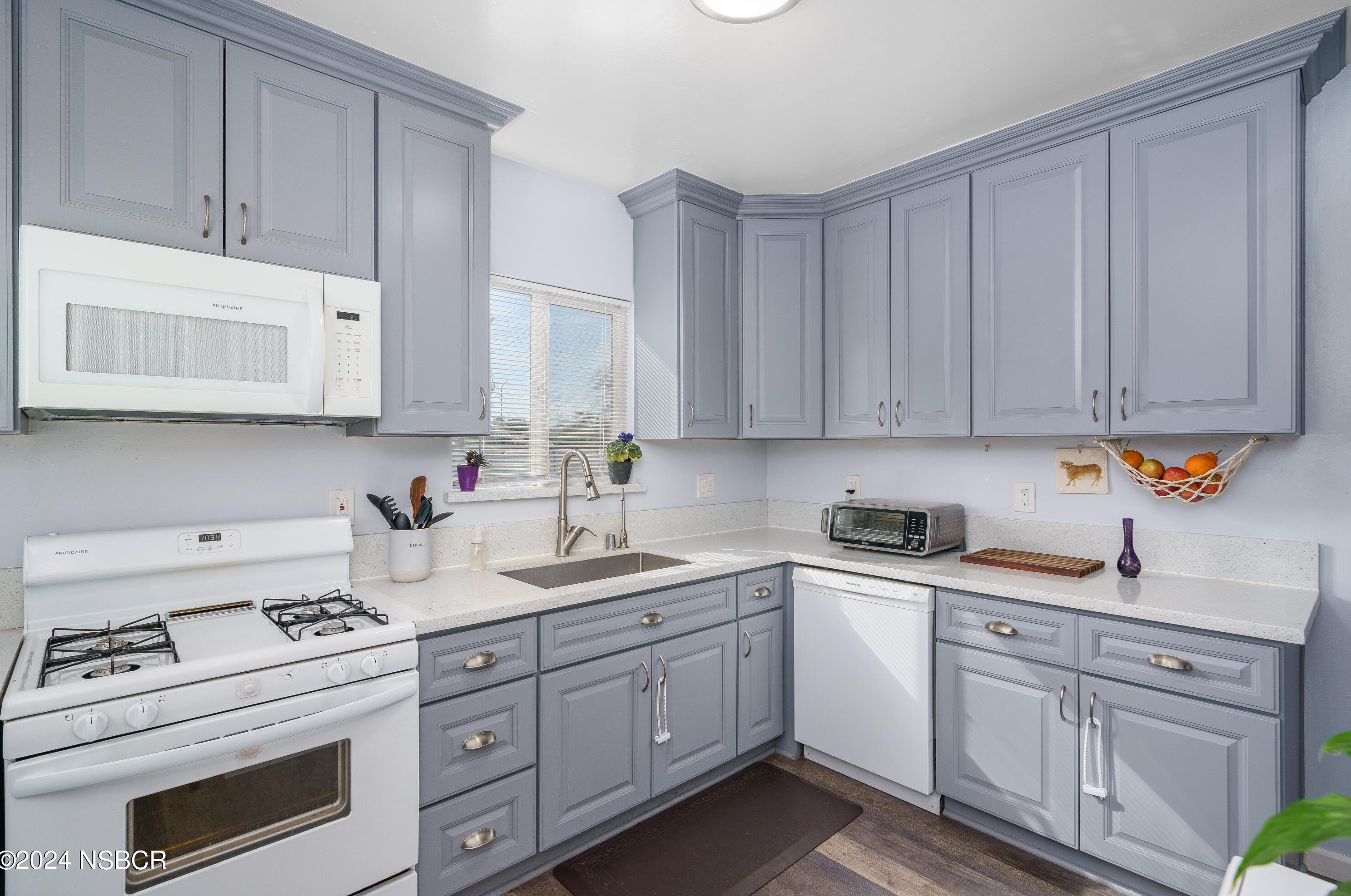 508 School St, Santa Maria CA  93454-4138 exterior