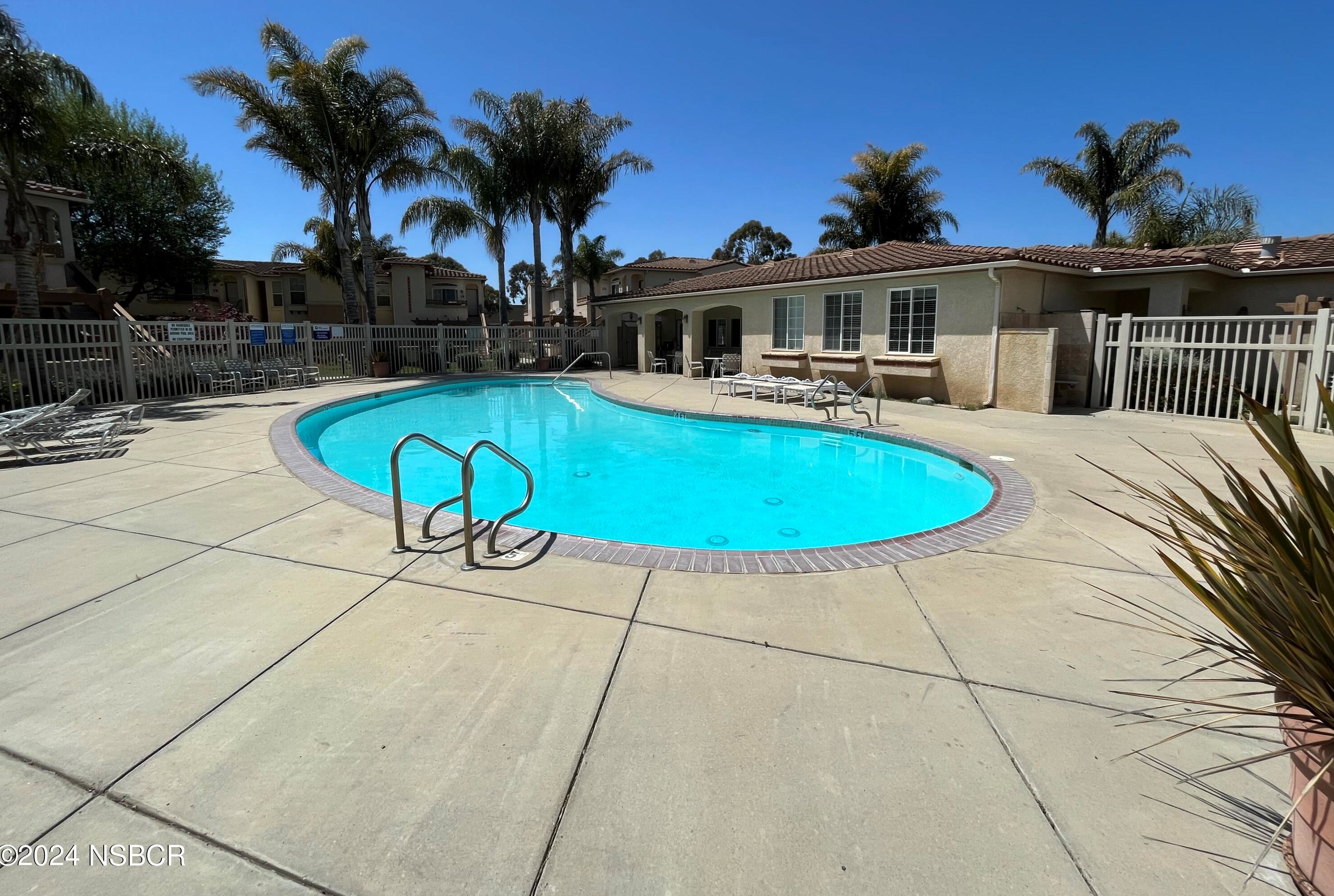310 E Mccoy Ln #5l, Santa Maria, CA 93455