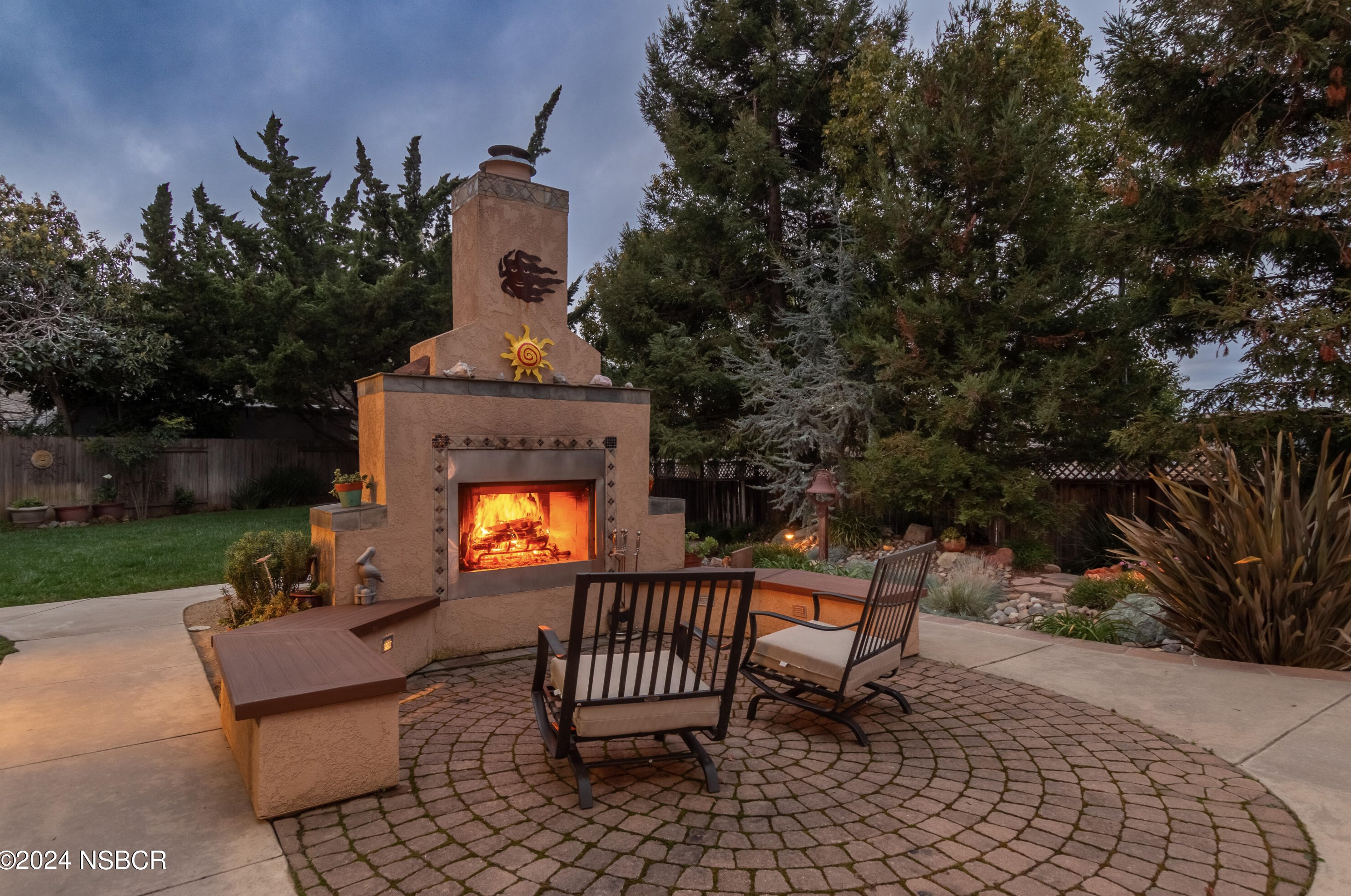 625 Meadowbrook Dr, Santa Maria, CA 93455