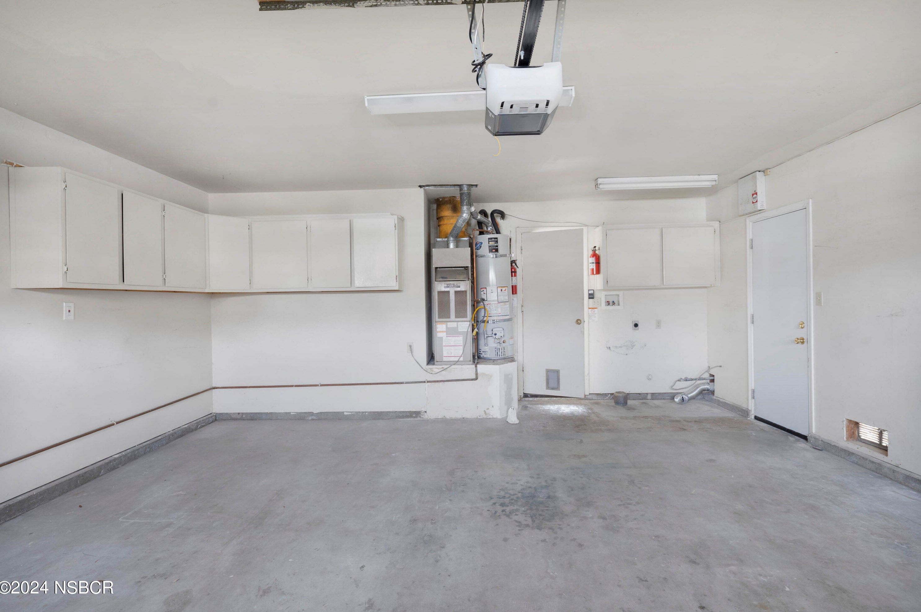 1413 Vlg Mdw Dr, Lompoc CA 93436-8245 exterior