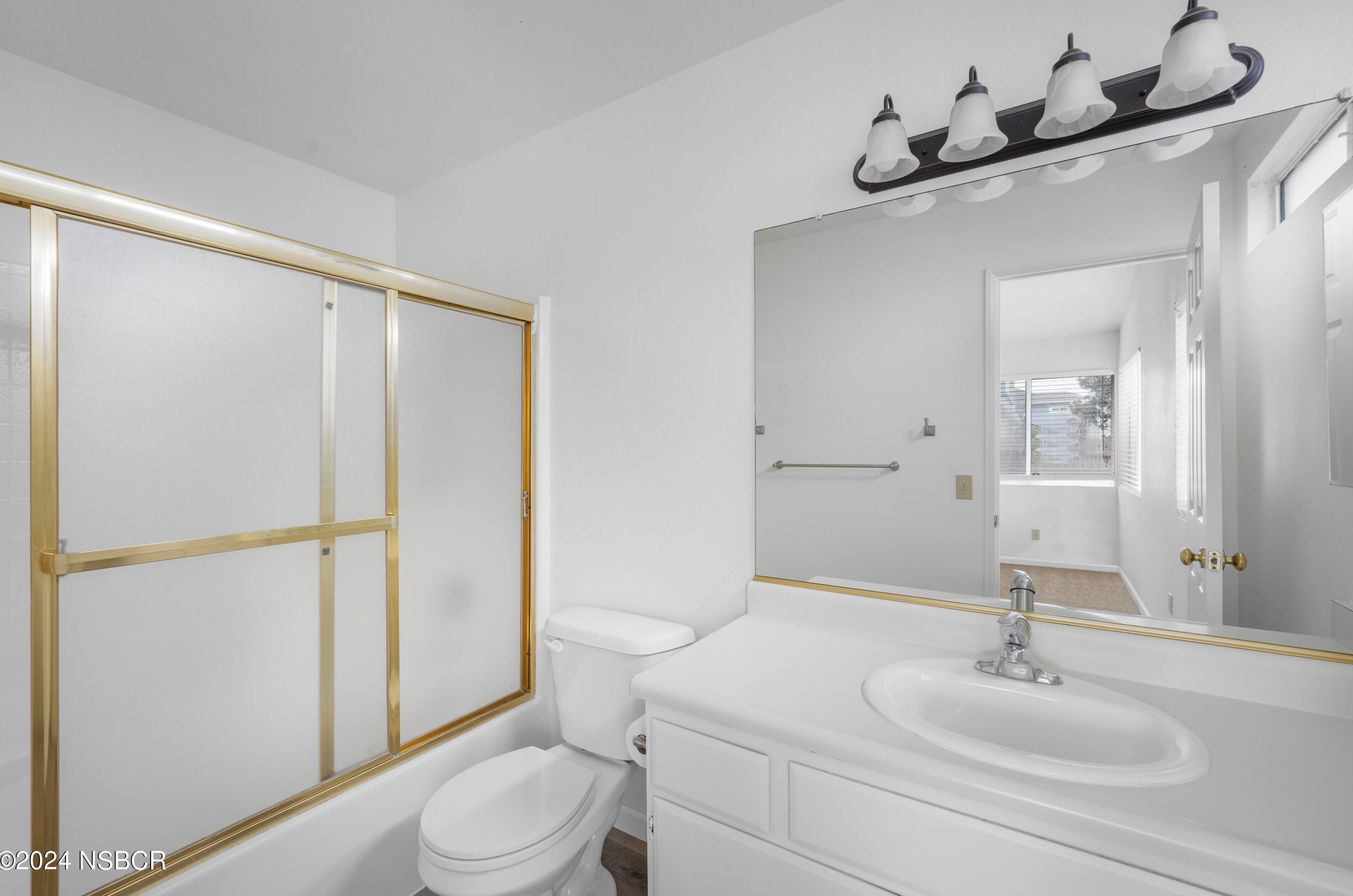 1413 Vlg Mdw Dr, Lompoc CA 93436-8245 exterior