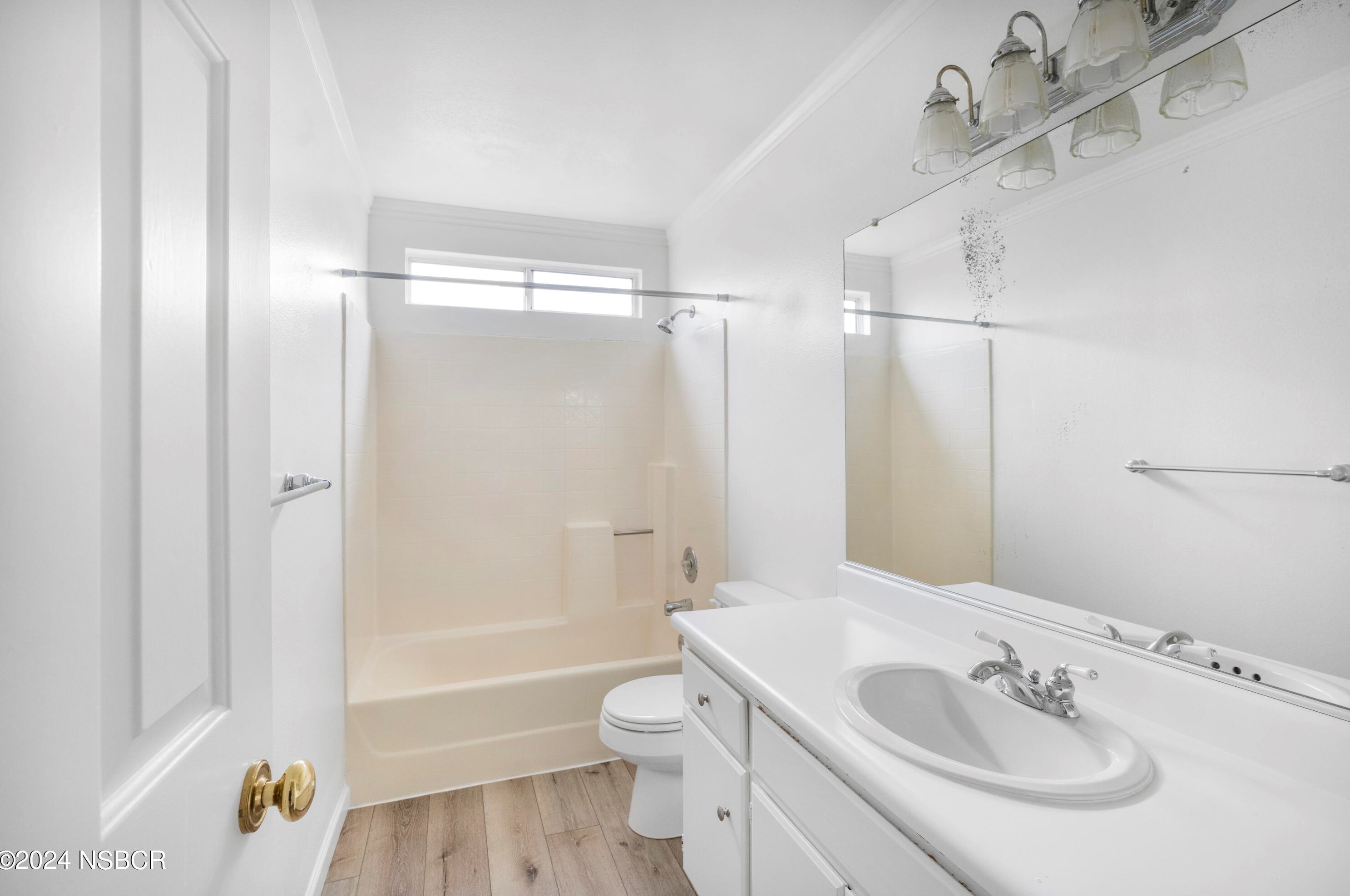 1413 Vlg Mdw Dr, Lompoc CA 93436-8245 exterior