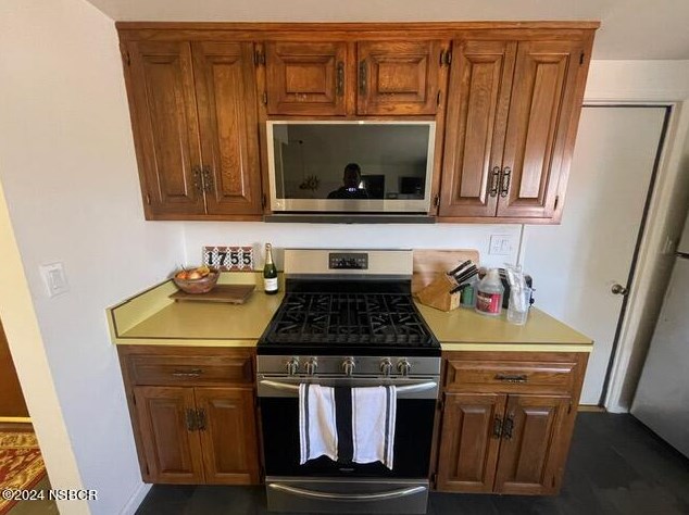 1755 Calle Lindero, Lompoc CA 93436-1705 exterior