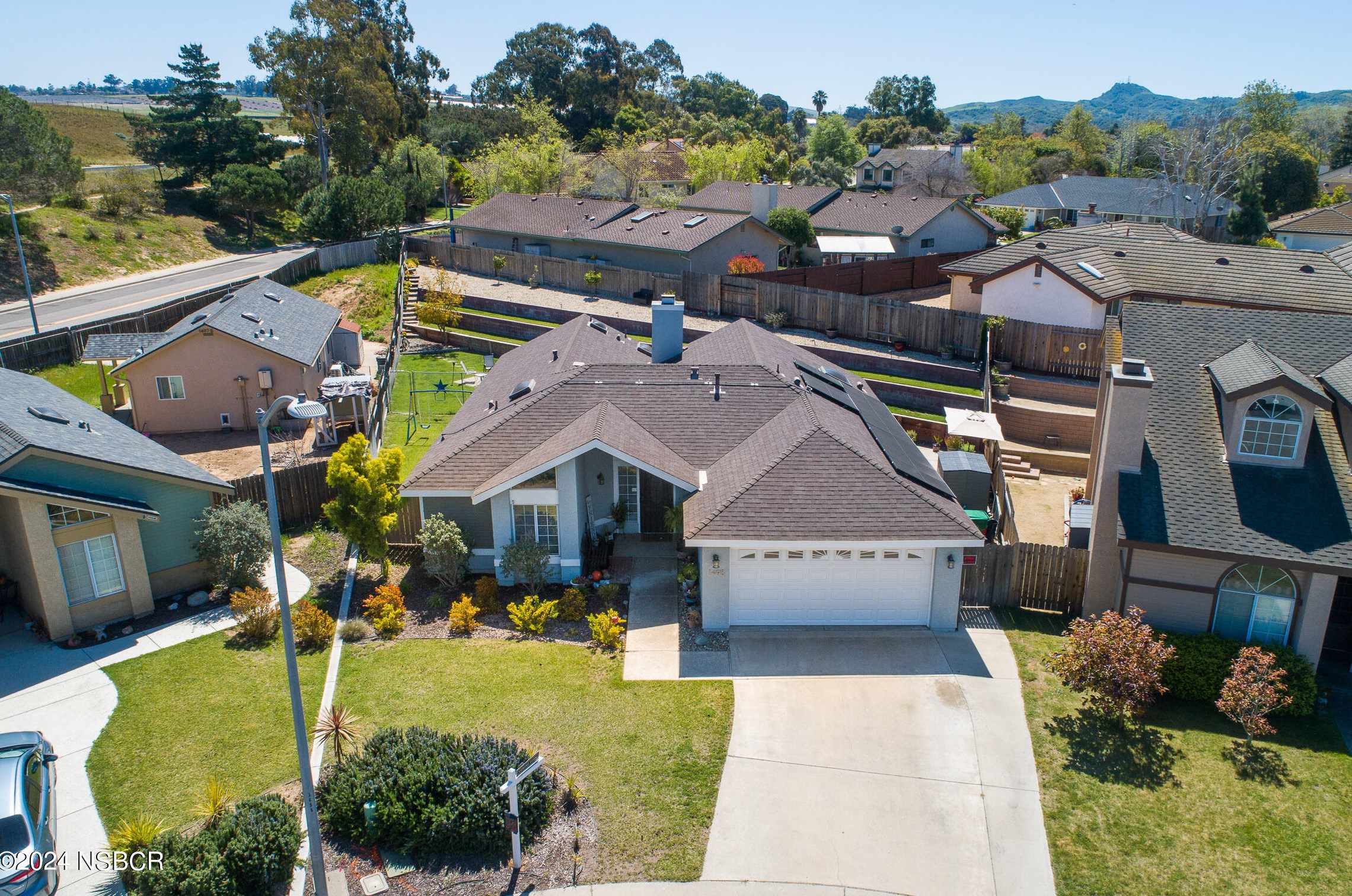 1498 Bathurst Dr, Santa Maria, CA 93455