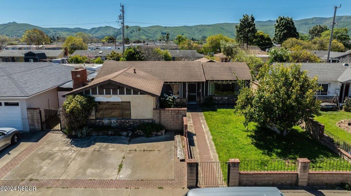 820 Nectarine Ave, Lompoc, CA 93436-4316