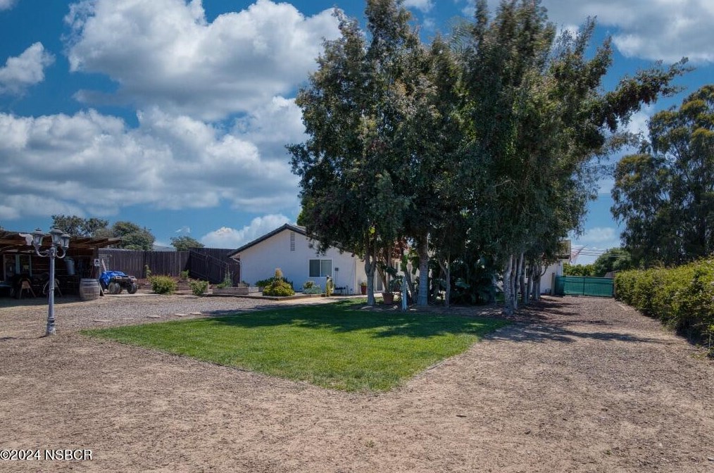 1050 W Tefft St, Nipomo, CA 93444